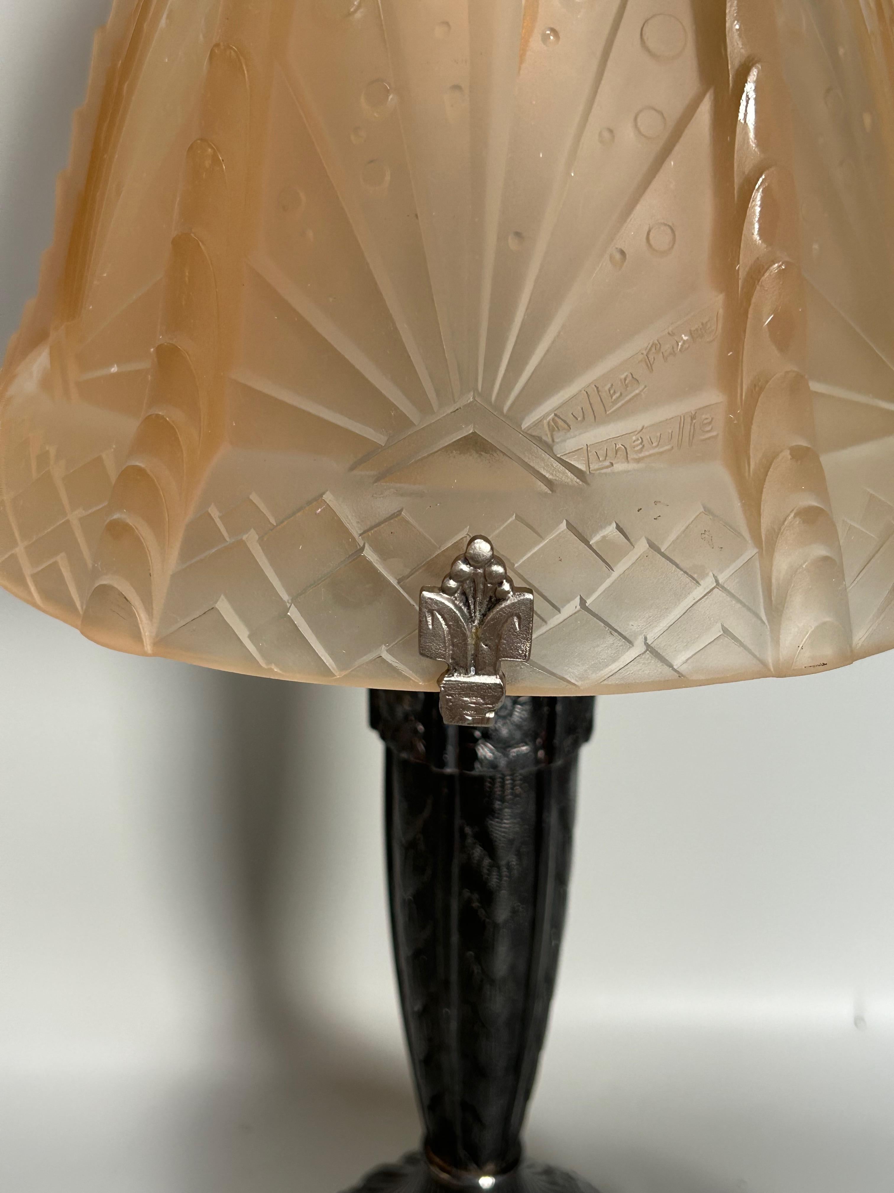20ième siècle Lampe Art Déco Muller Frères en vente