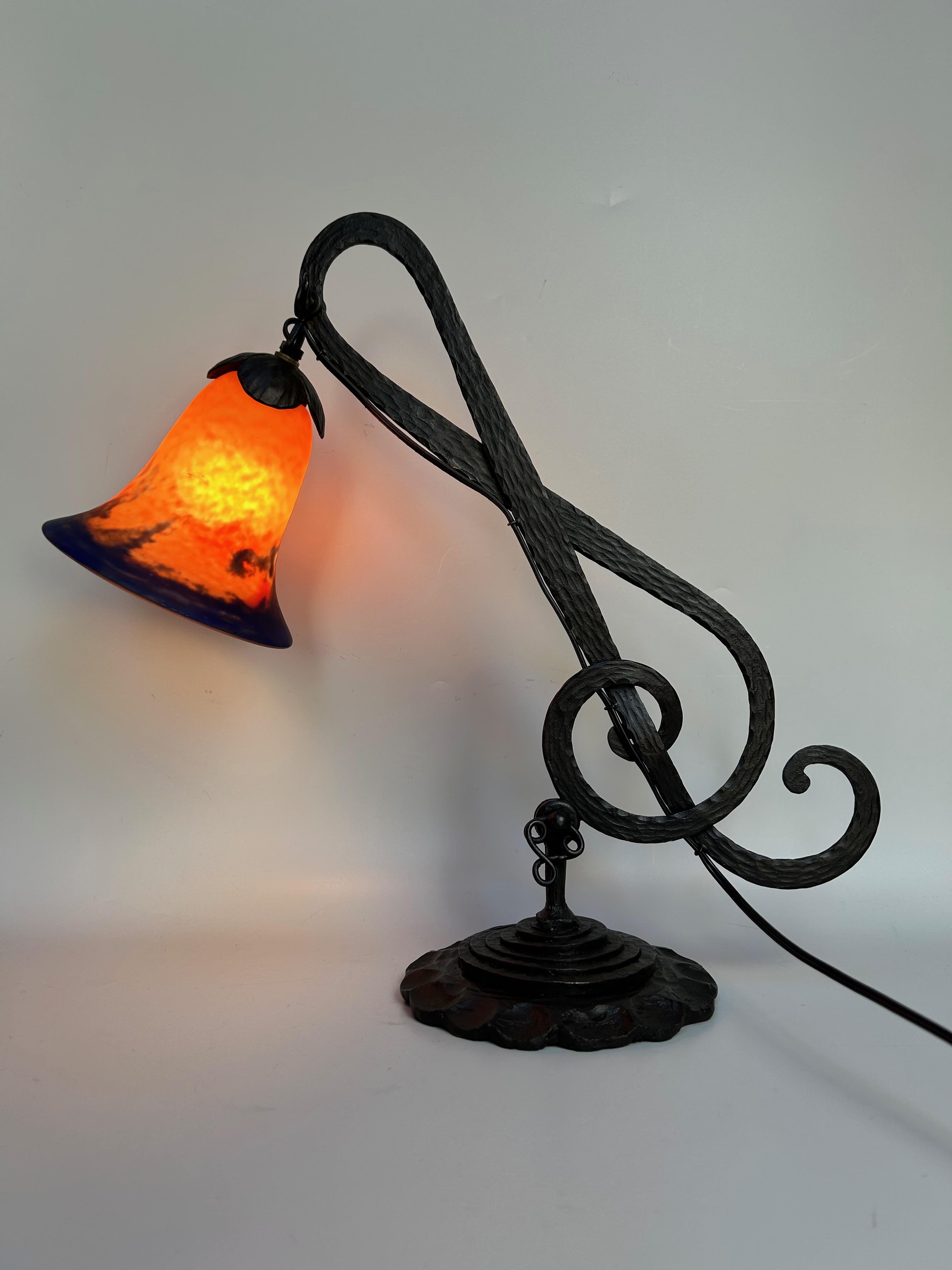 Lámpara Art Déco Muller Frères en venta 1
