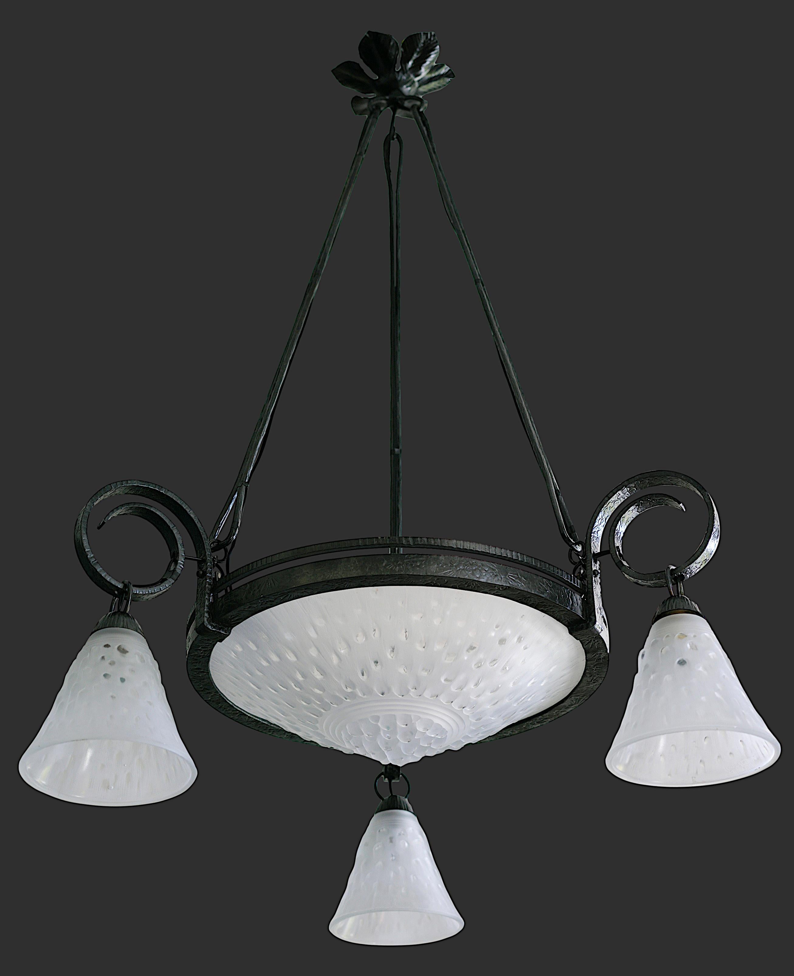 Inizio XX secolo Lampadario a pioggia MULLER FRERES Art Deco, 1920 in vendita