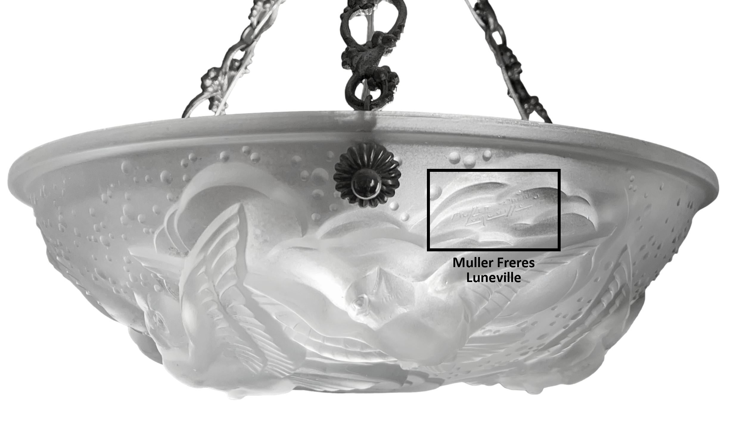 Muller Freres Art Deco Swallow Pendant Chandelier 1920 Rare 7 shades available For Sale 1