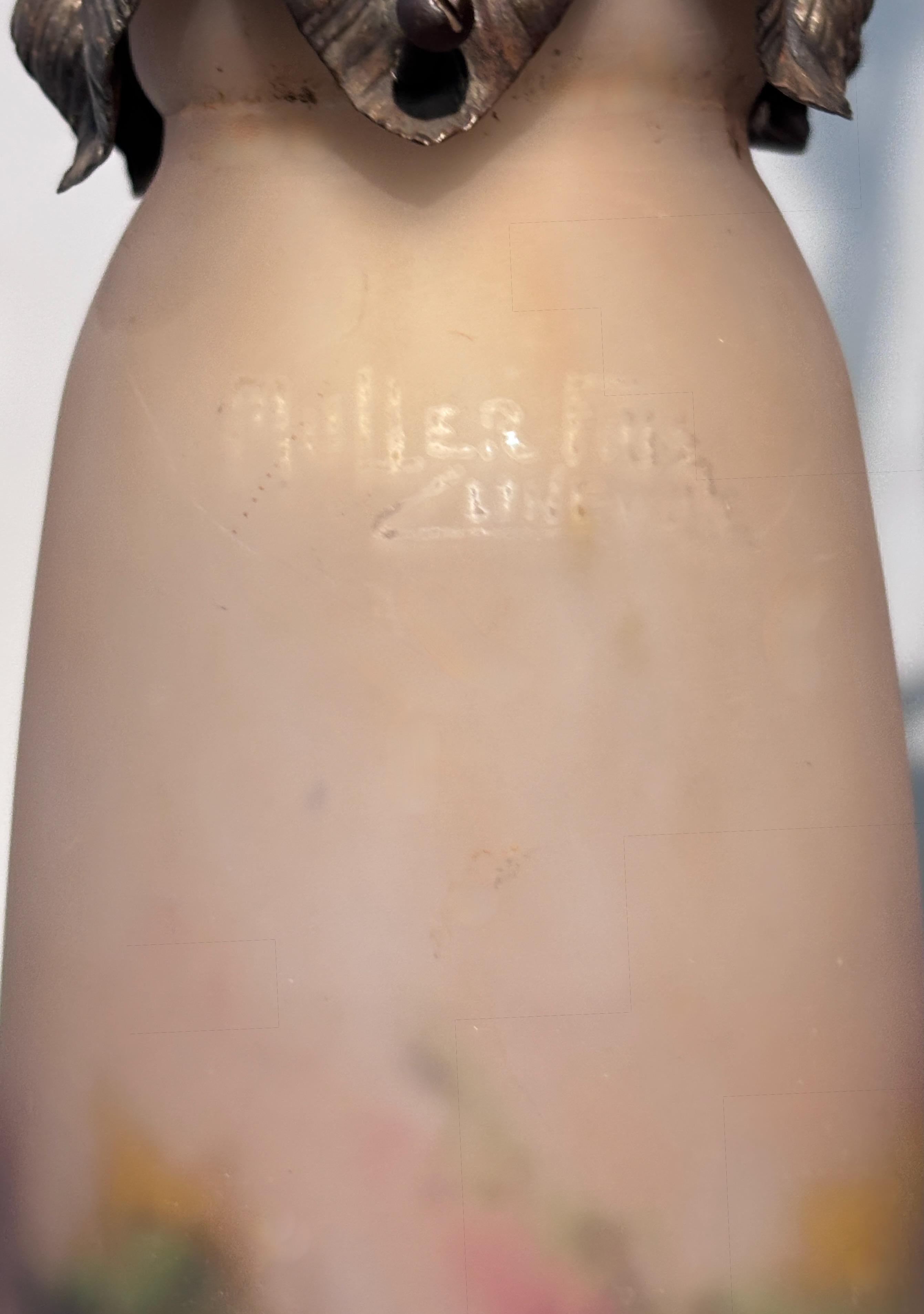 XX secolo Lampadario in ferro battuto e vetro artistico Muller Frères Art Deco, Francia 1920 in vendita