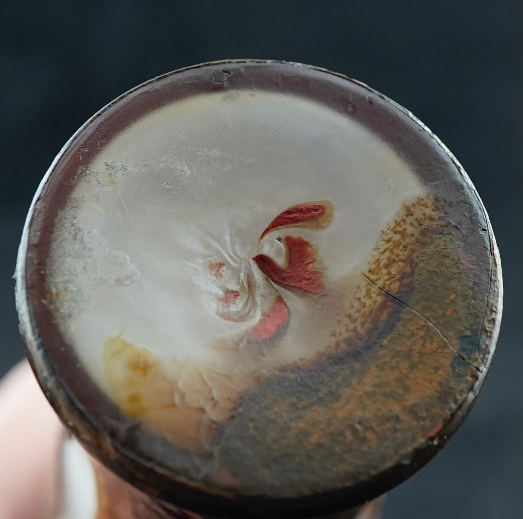Verre I. Muller  Vase en verre camée de Frères, taillé à la roue et appliqué en vente