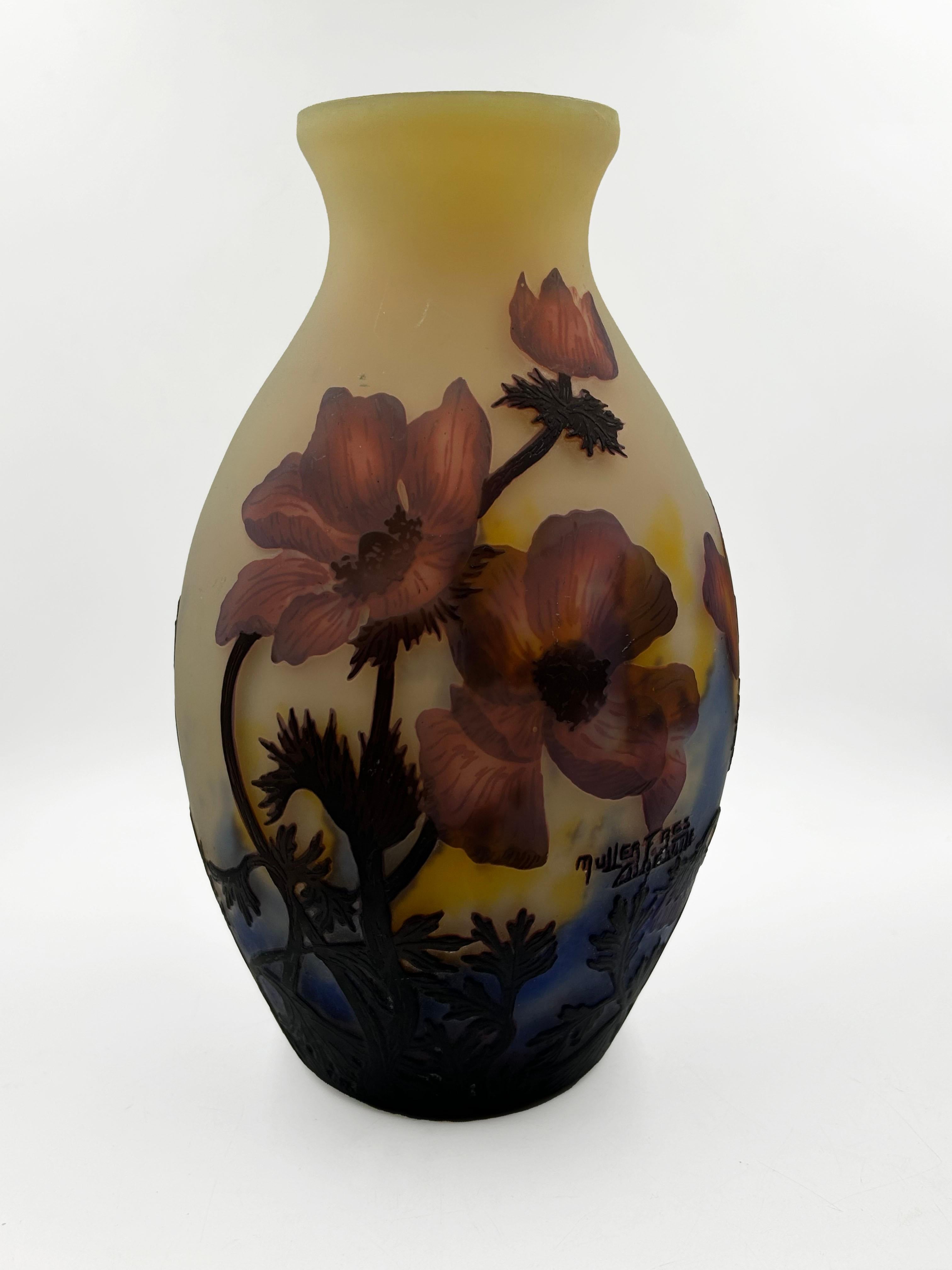 Français Iler Frères vase en camée circa 1910-1920 en vente