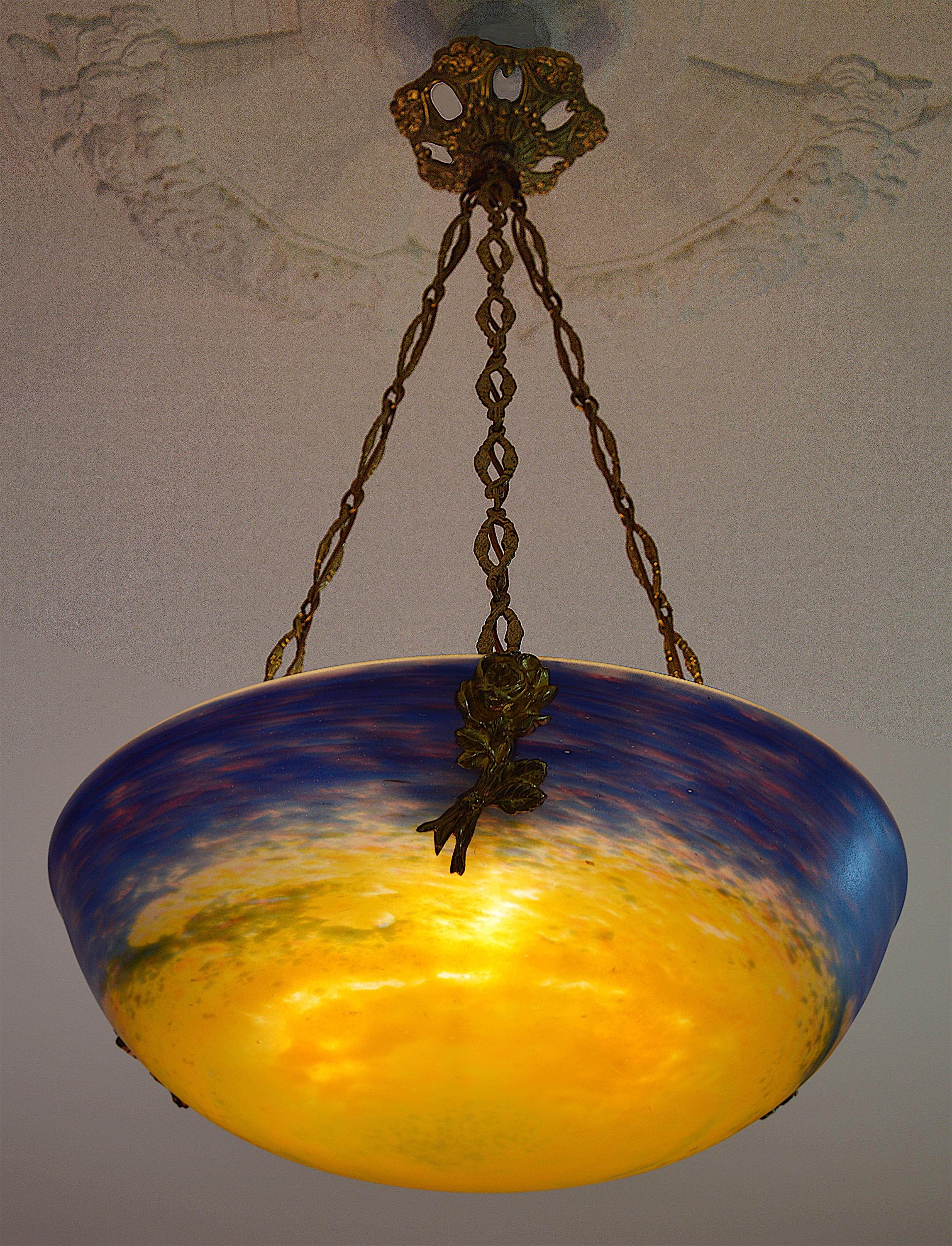 Bronze Muller Freres / Charles Ranc Wide French Art Deco Pendant Chandelier, Early 1920
