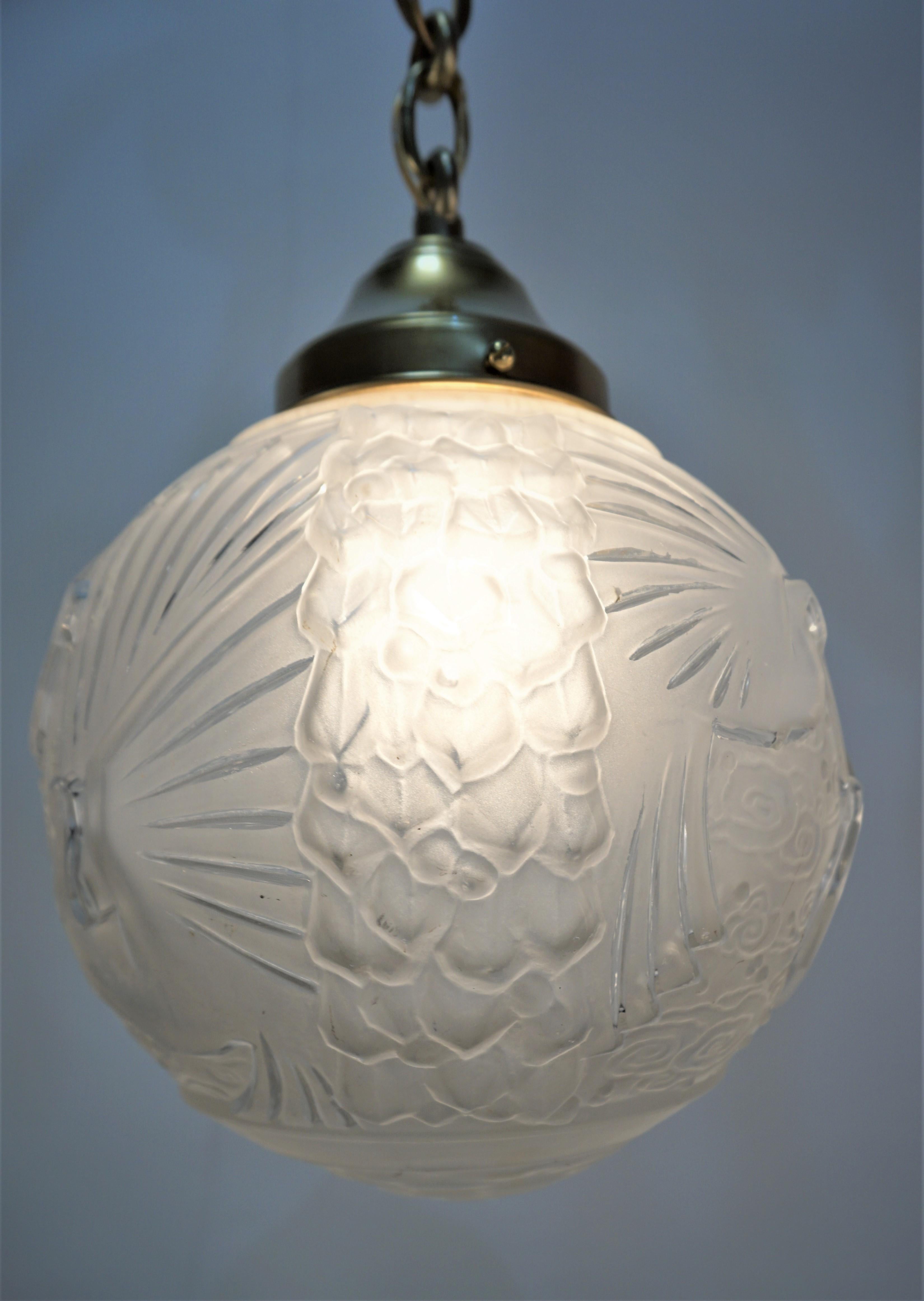 Mid-20th Century Muller freres French 1930 art deco pendant chandelier (4 in stock) For Sale