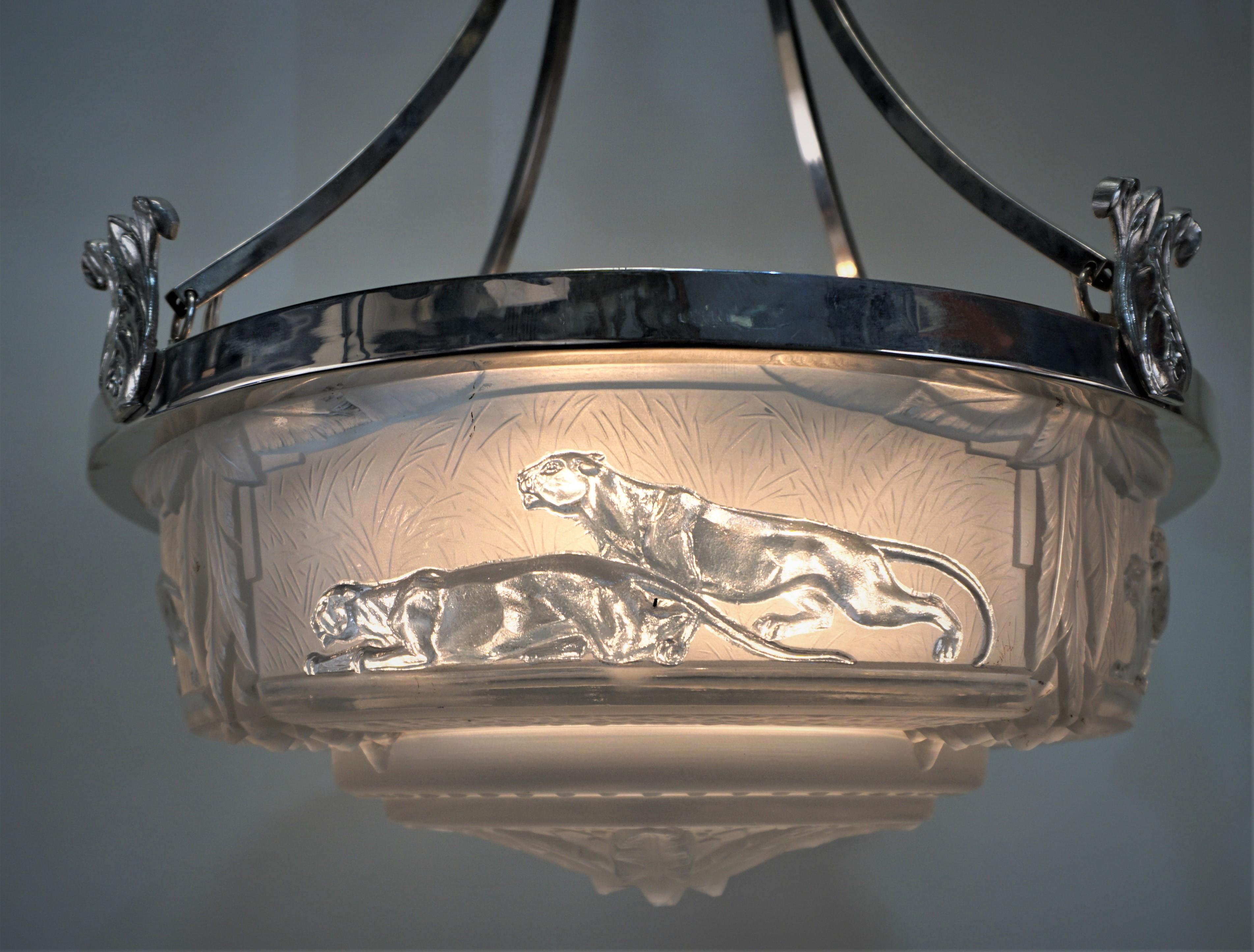 Art Déco Lampadario Art Deco francese degli anni '30 di Muller Frères, Pantera