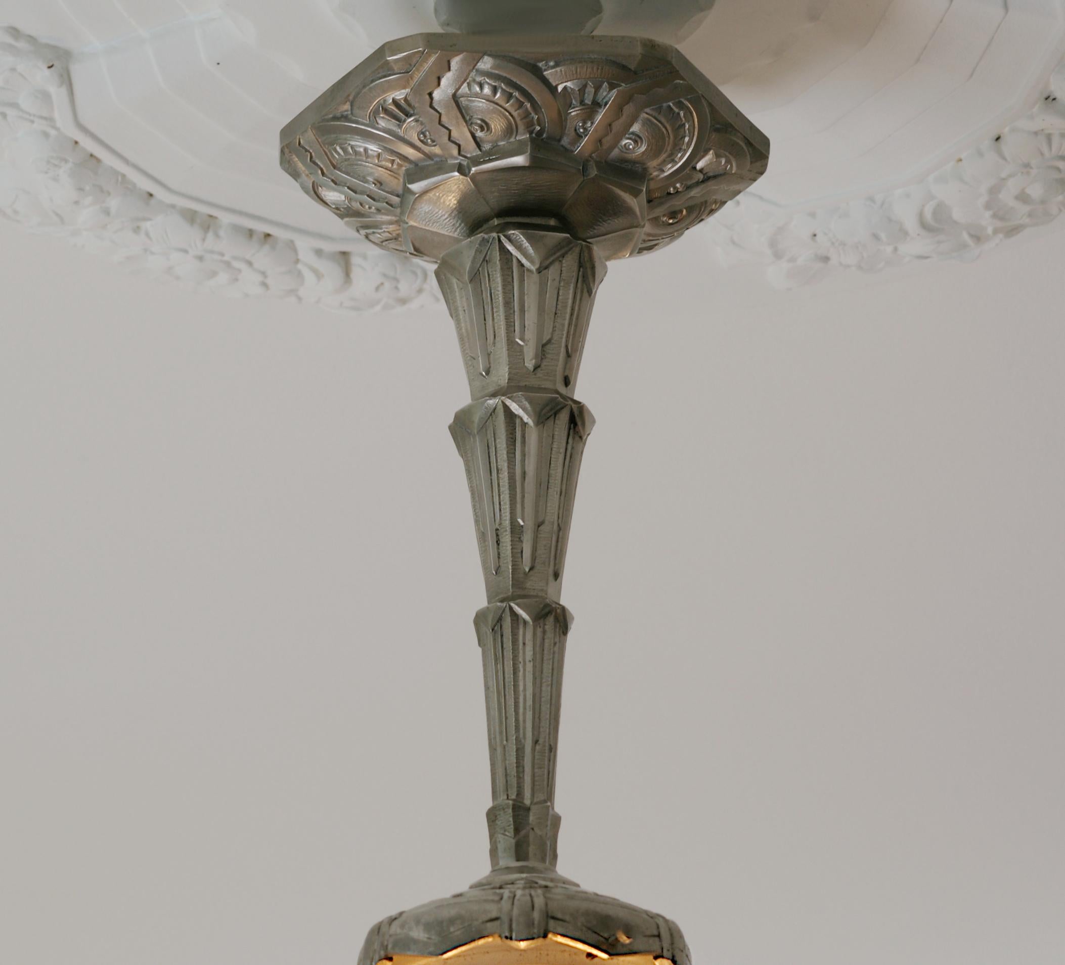 MULLER FRERES French Art Deco Bird Ceiling-light, ca.1925 For Sale 6