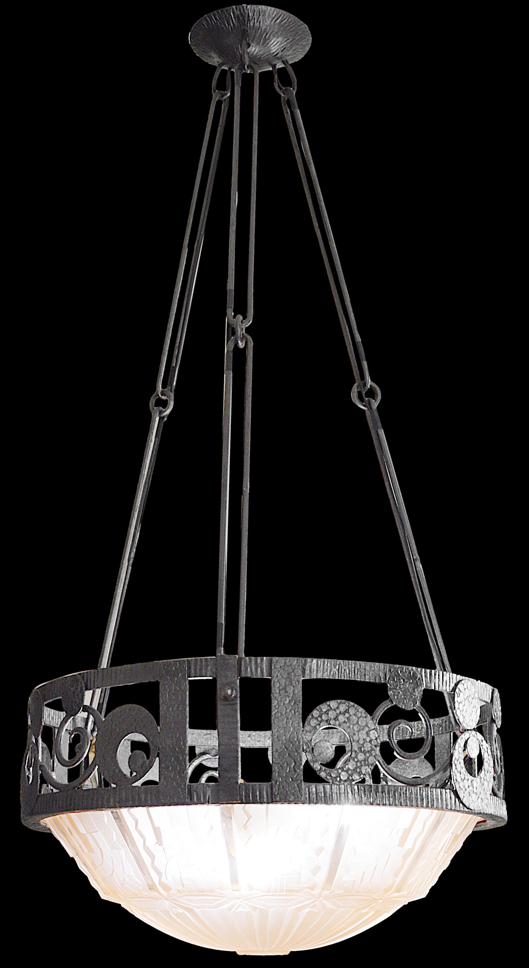 Lampadario a sospensione Art Deco francese di Muller Freres, 1920 in vendita 1