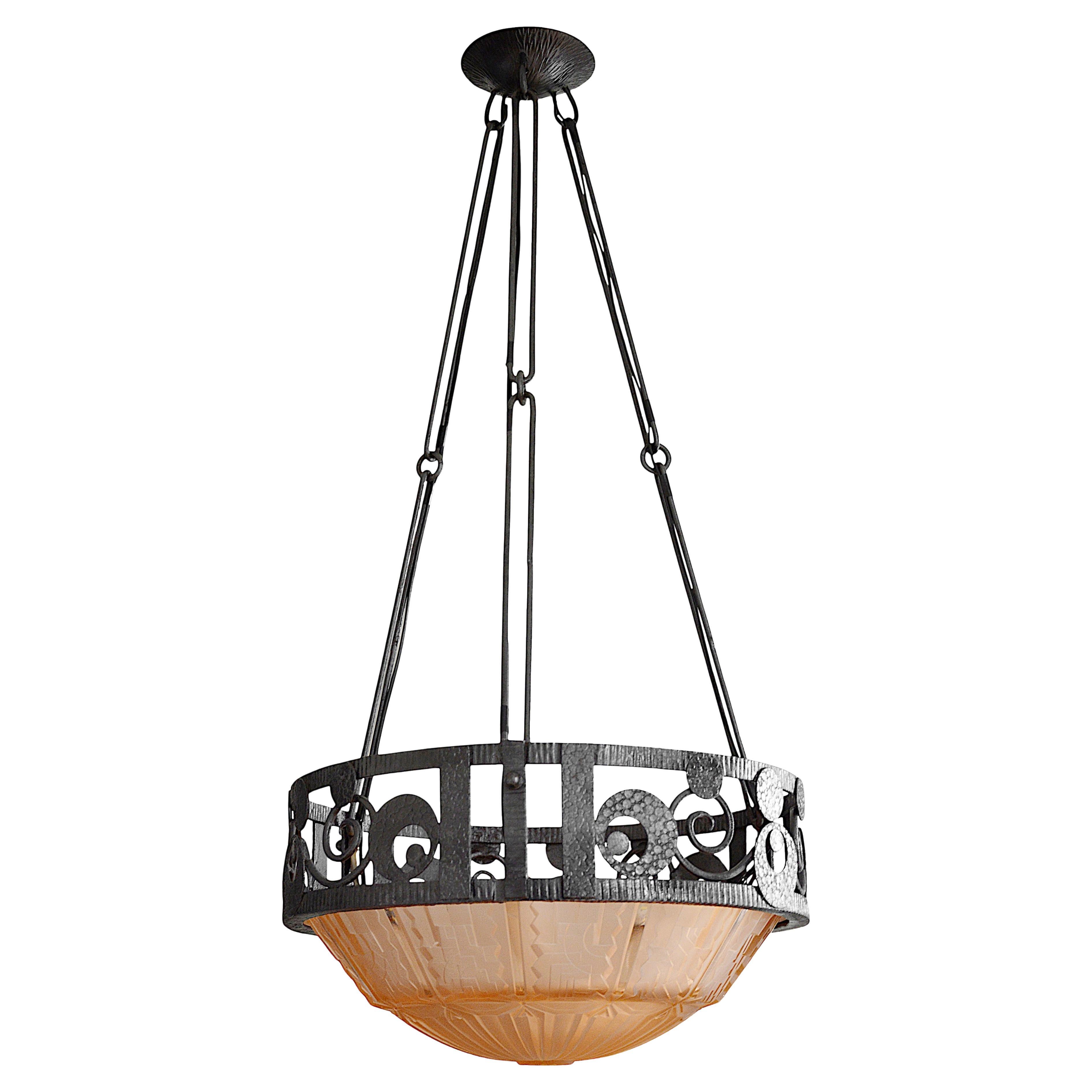 Muller Freres French Art Deco Pendant Chandelier, 1920