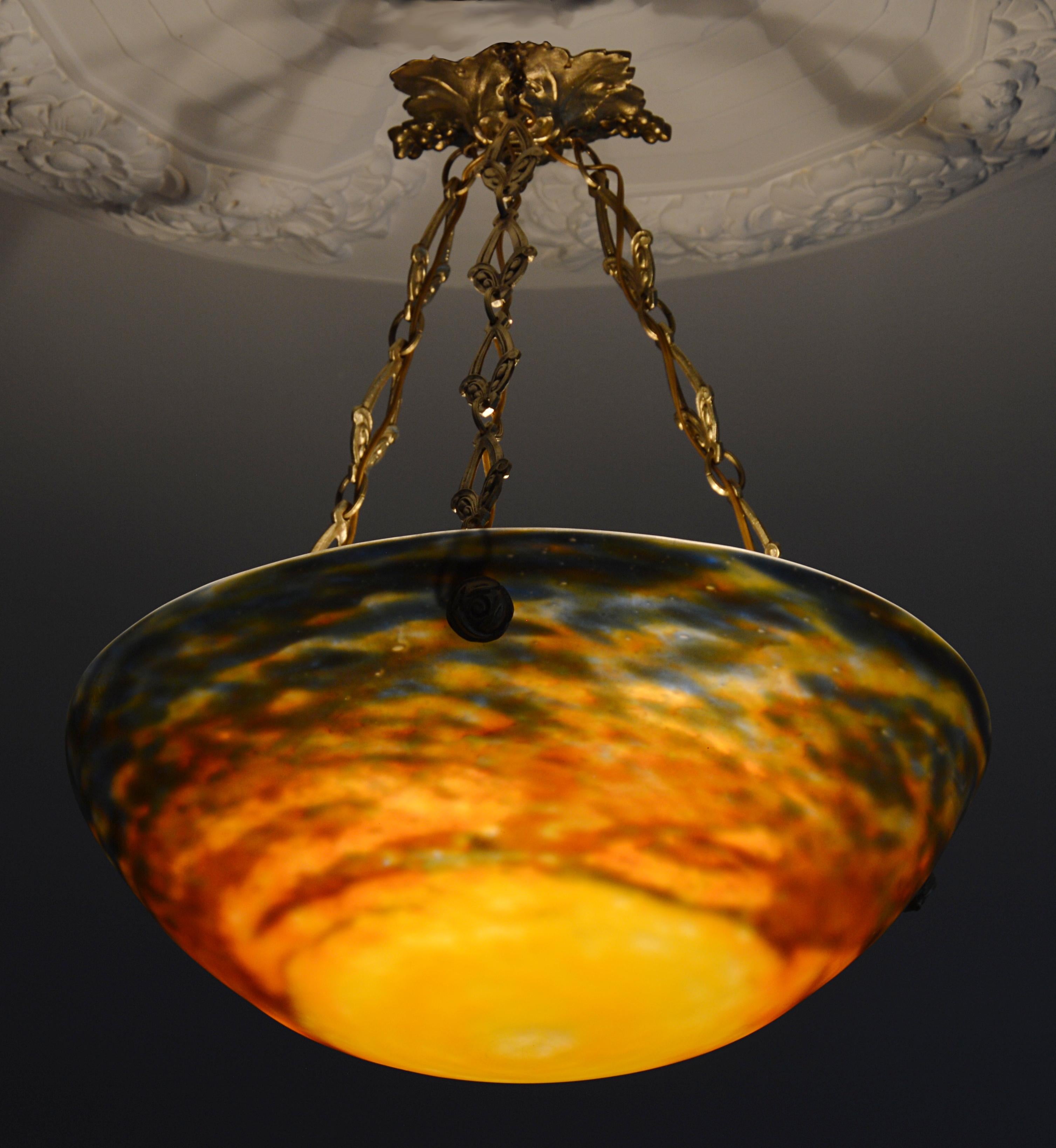 Early 20th Century Muller Freres French Art Deco Pendant Chandelier, 1920s