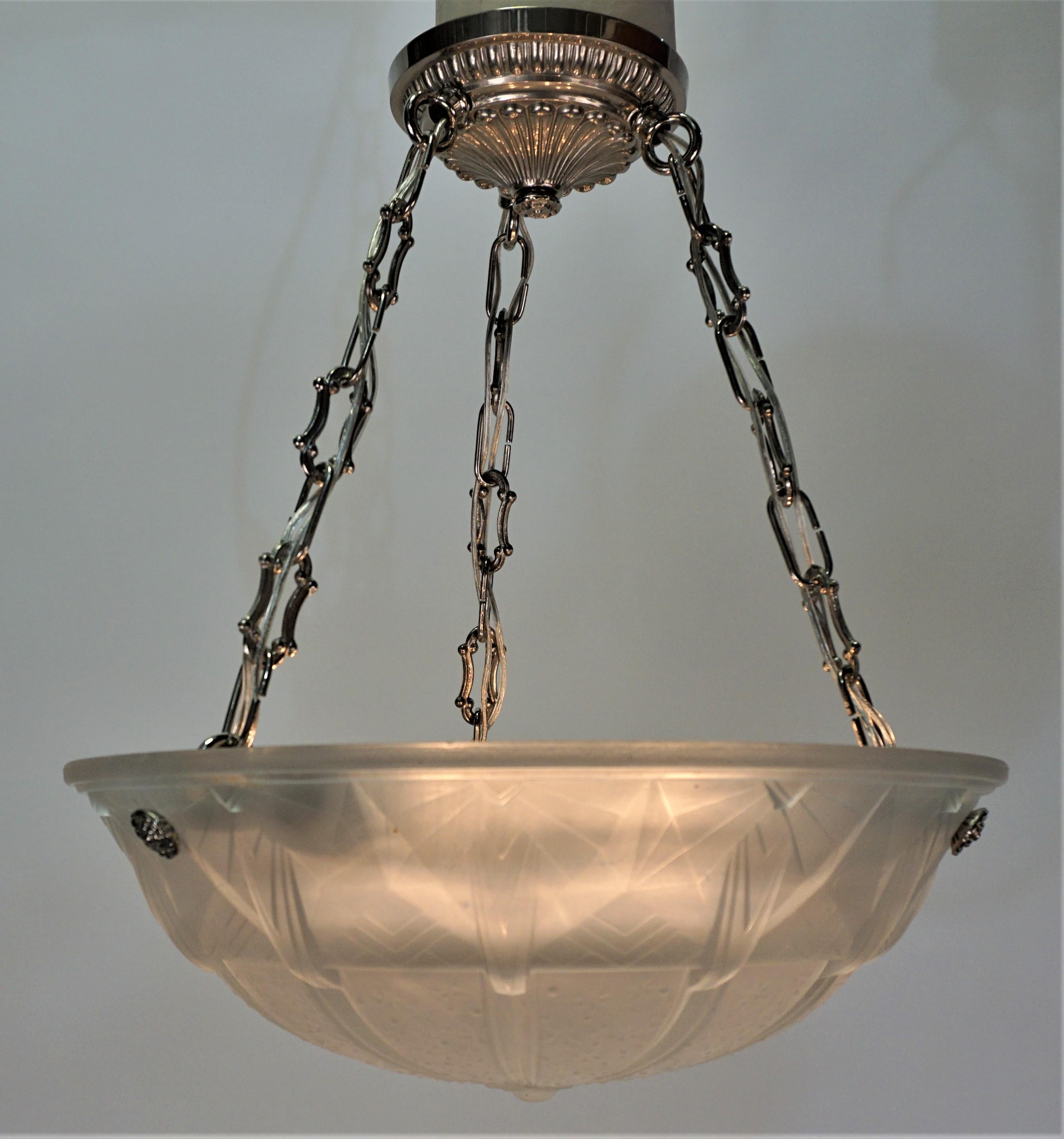Muller Frères French Art Deco Pendant Chandelier, 1930 In Good Condition In Fairfax, VA