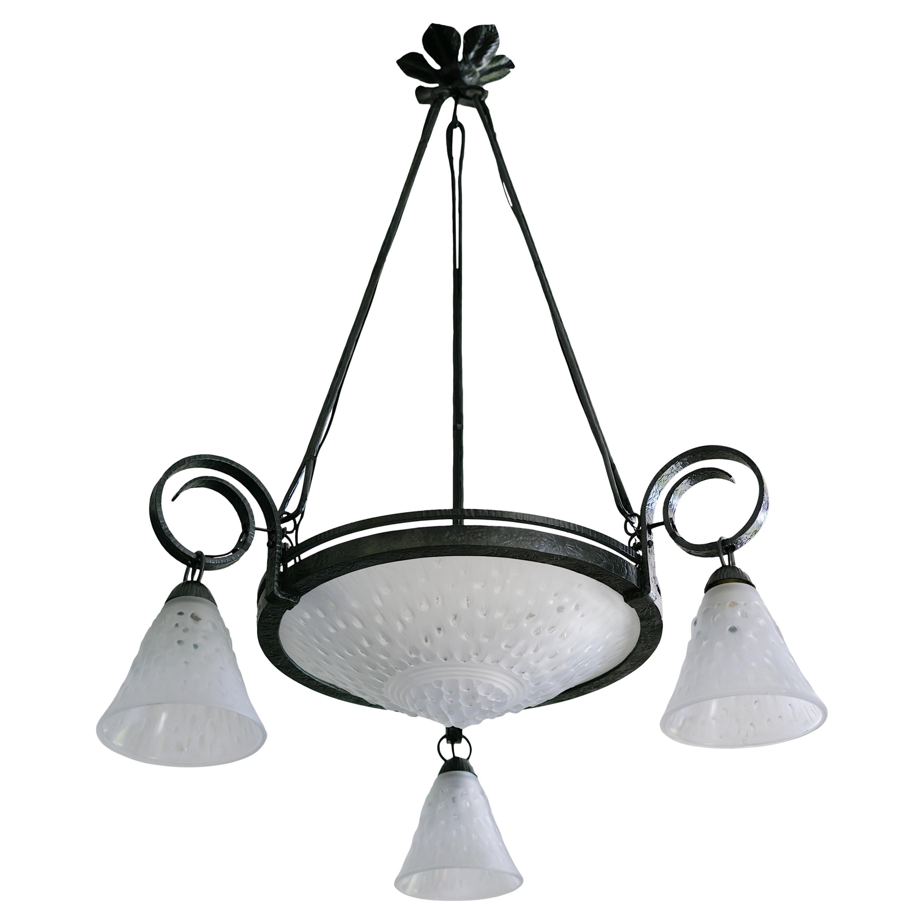 MULLER FRERES French Art Deco Rain Chandelier, ca.1925 For Sale