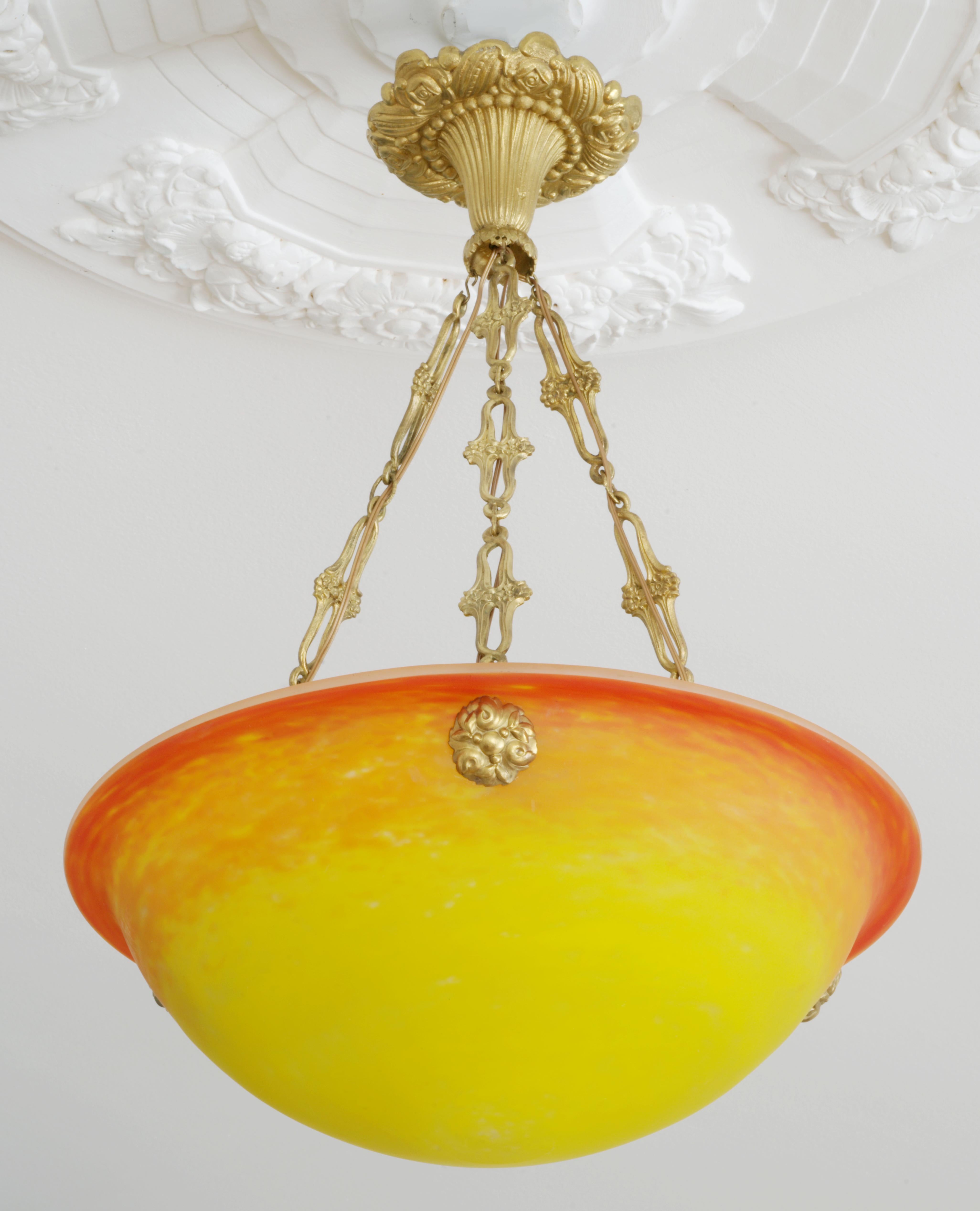 Early 20th Century Muller Freres French Art Deco Sunrise Pendant Chandelier, 1920 For Sale
