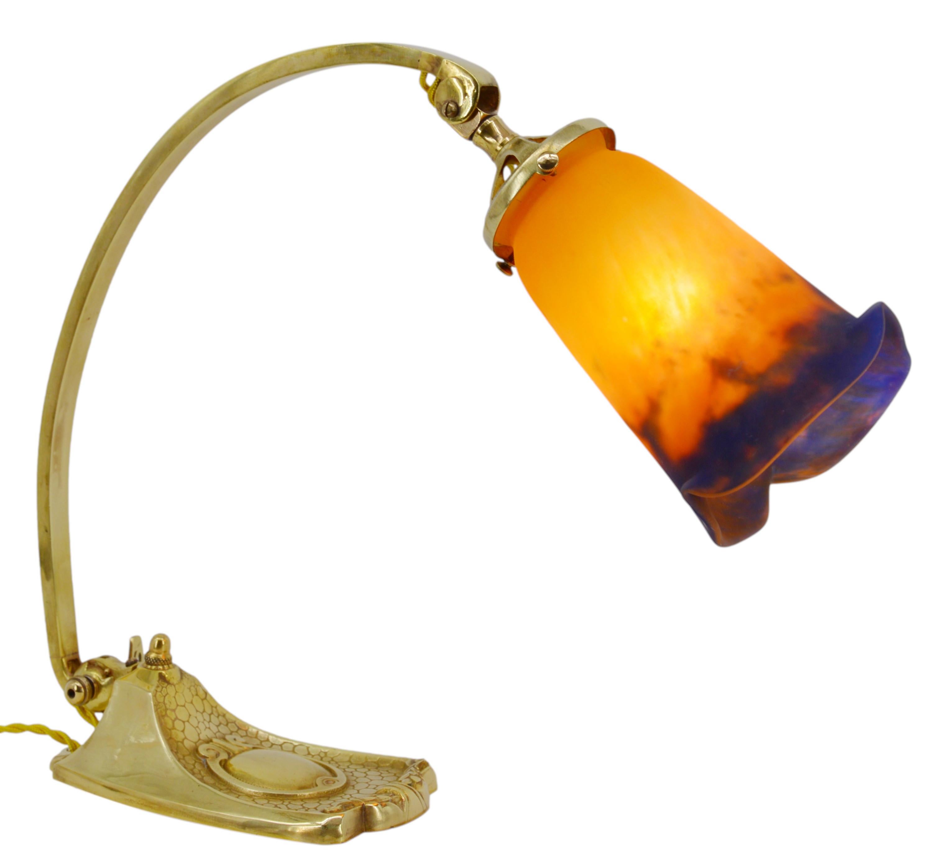 Muller Freres Lámpara de sobremesa giratoria francesa Art Déco 1920 Francés en venta