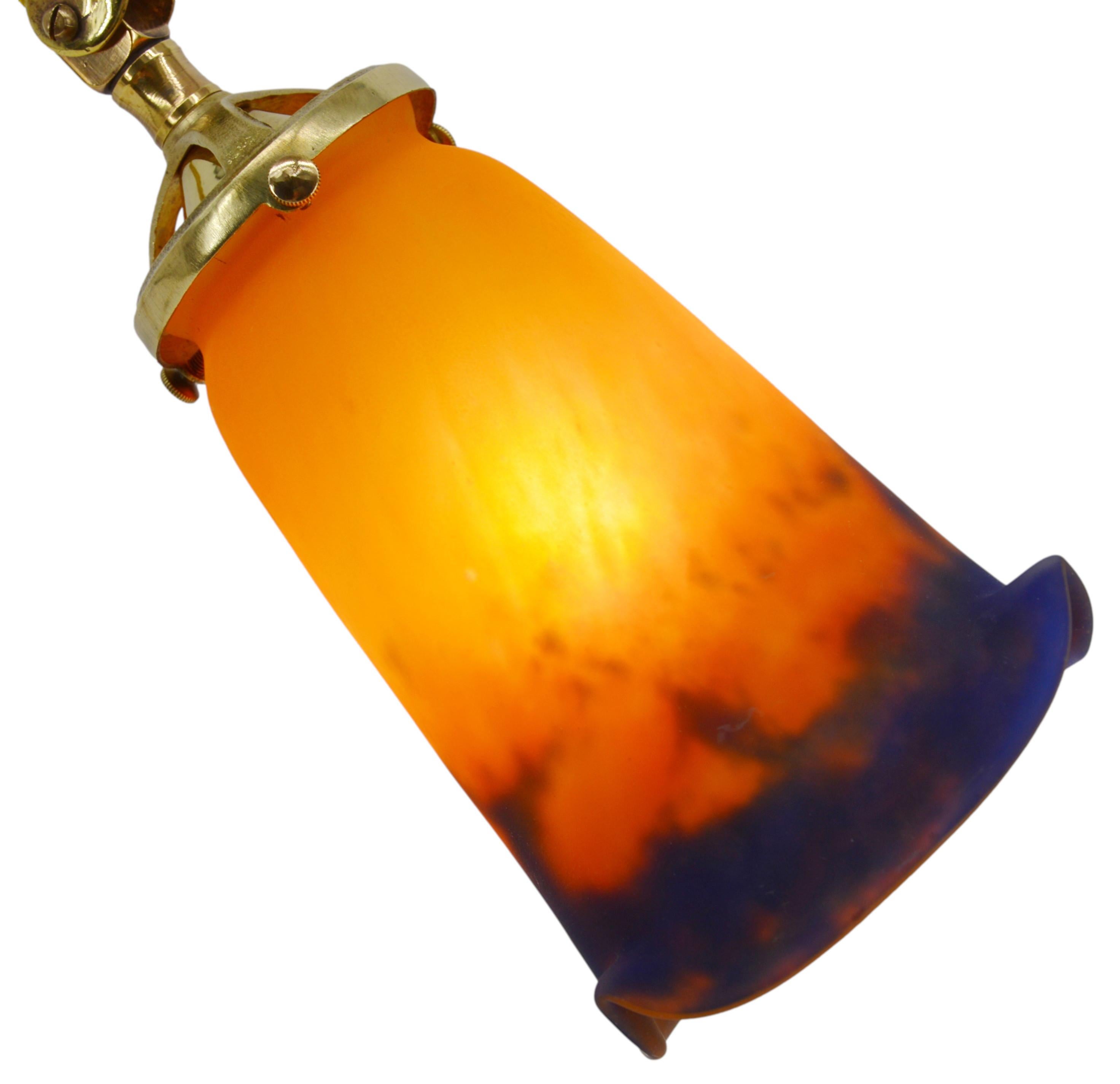 Muller Freres Lámpara de sobremesa giratoria francesa Art Déco 1920 principios del siglo XX en venta