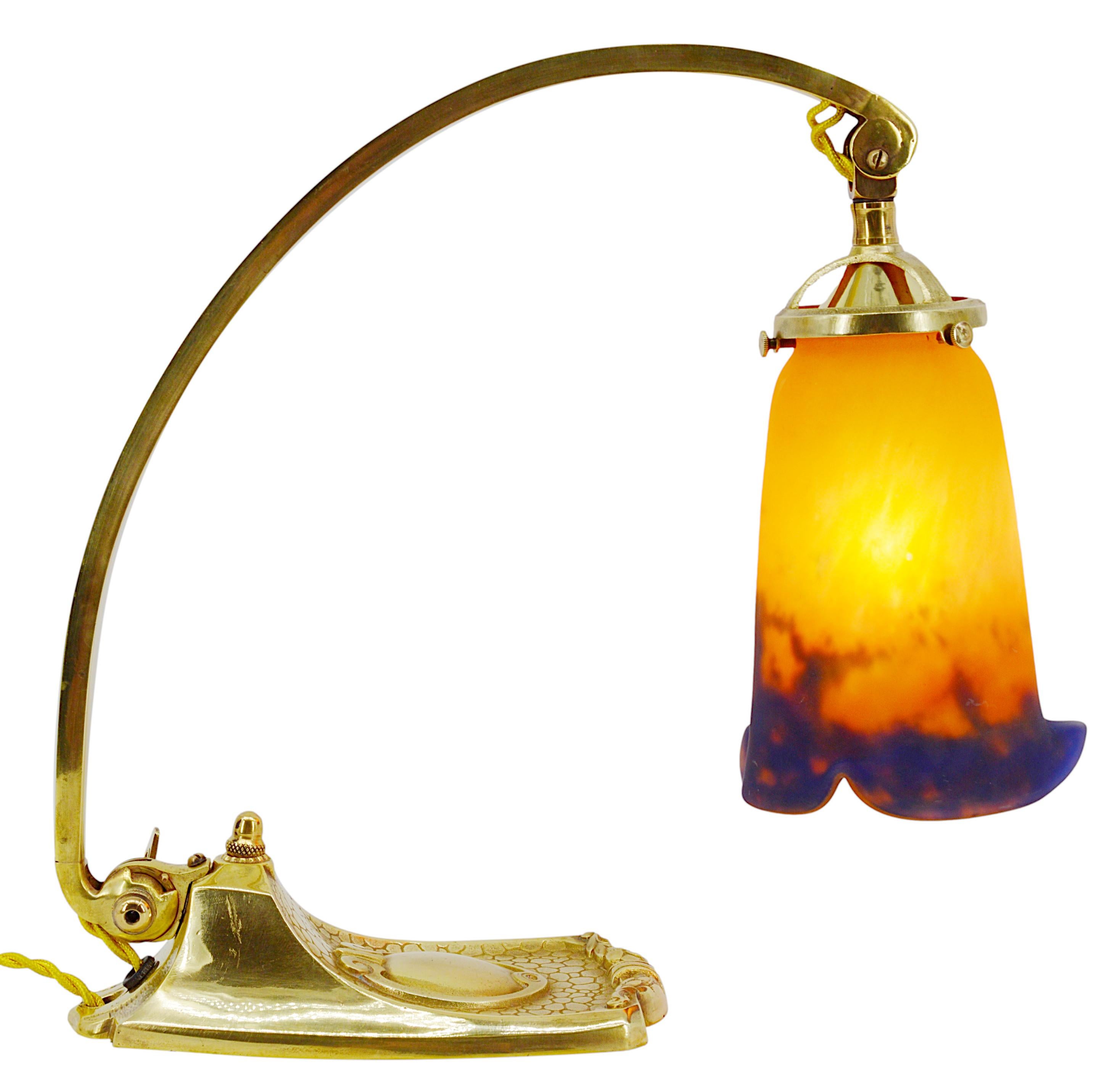 Muller Freres Lámpara de sobremesa giratoria francesa Art Déco, 1920 en venta 2