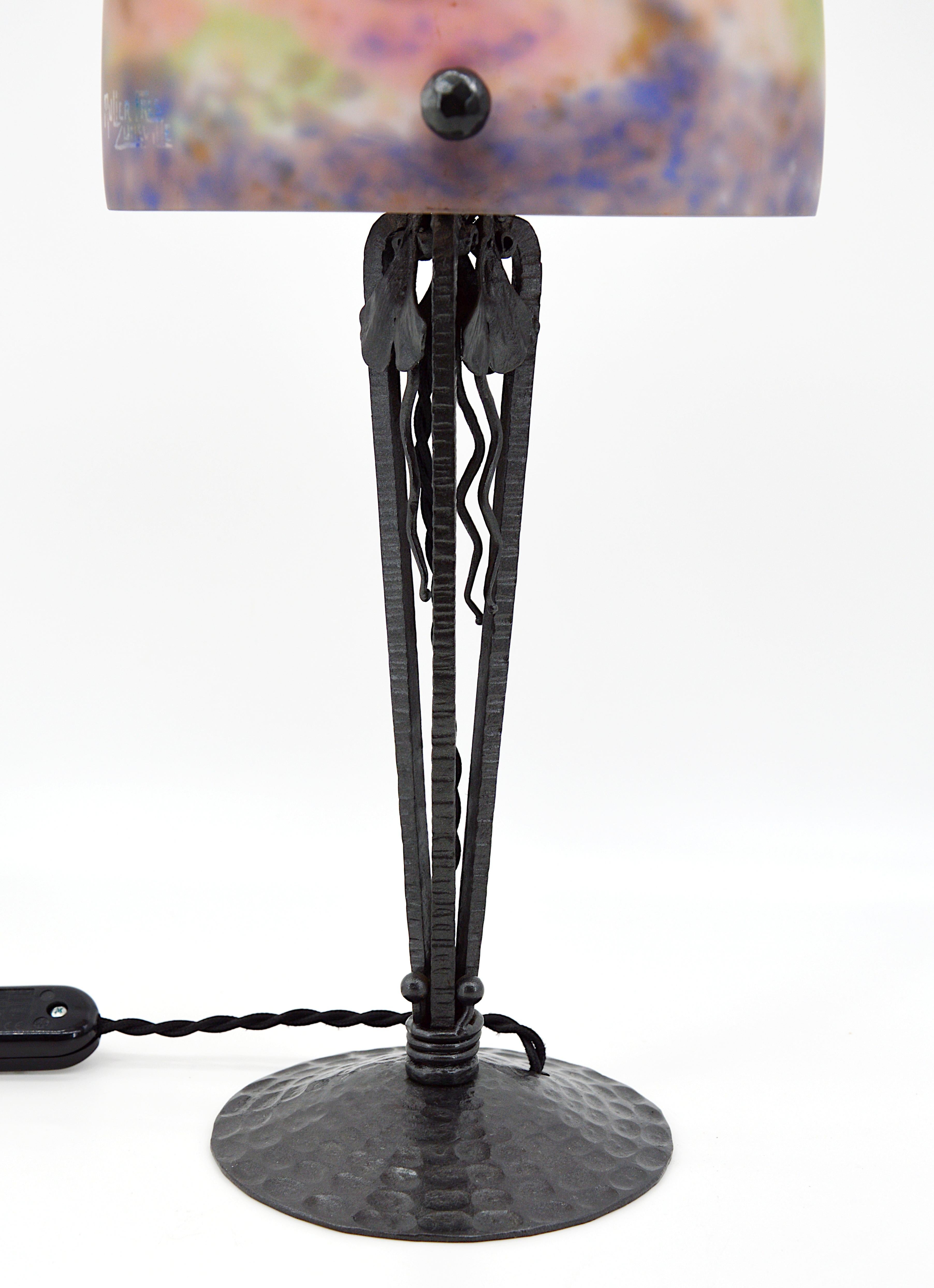 Early 20th Century Muller Frères French Art Deco Table Lamp, circa 1921
