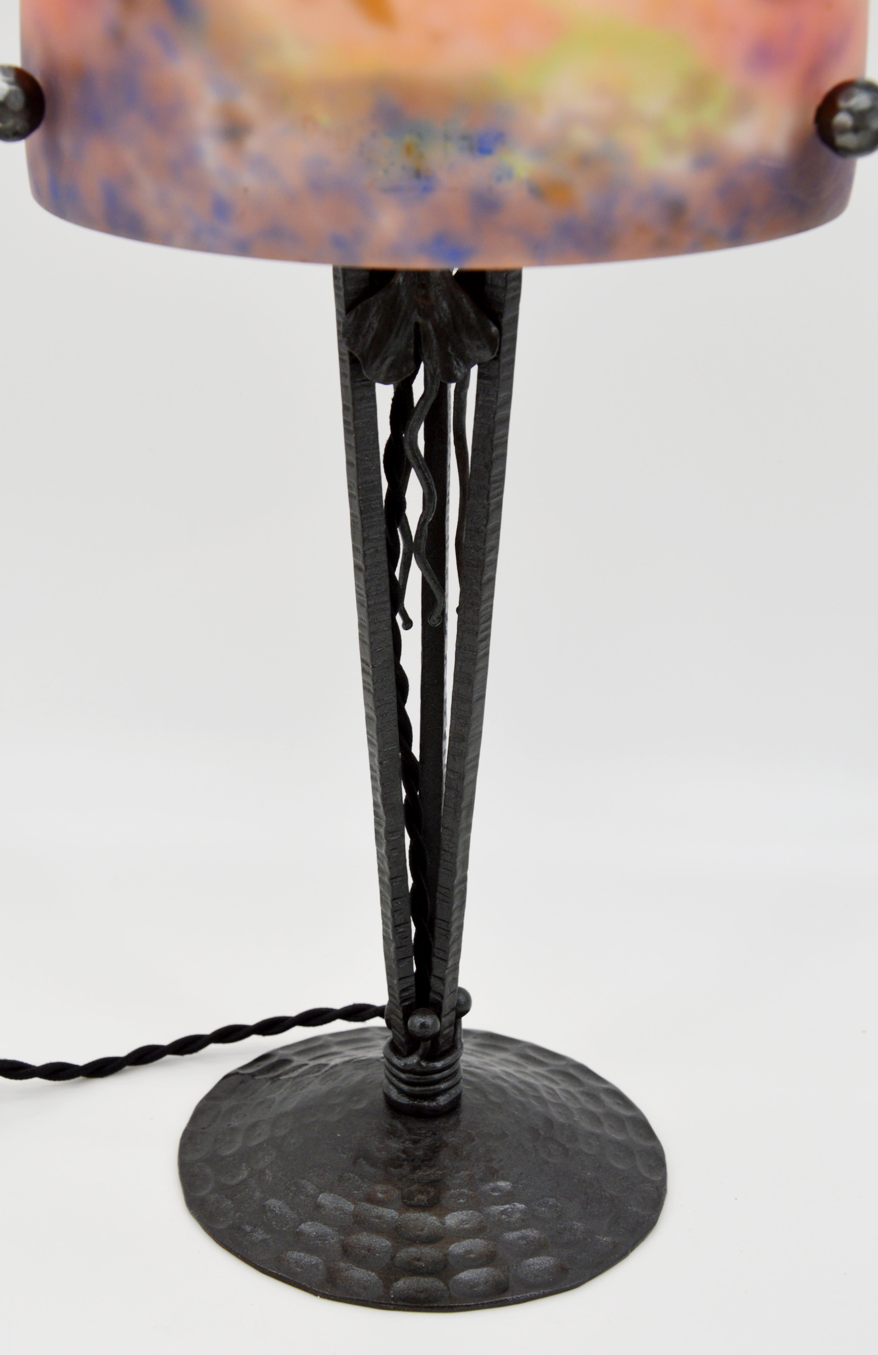 Glass Muller Frères French Art Deco Table Lamp, circa 1921