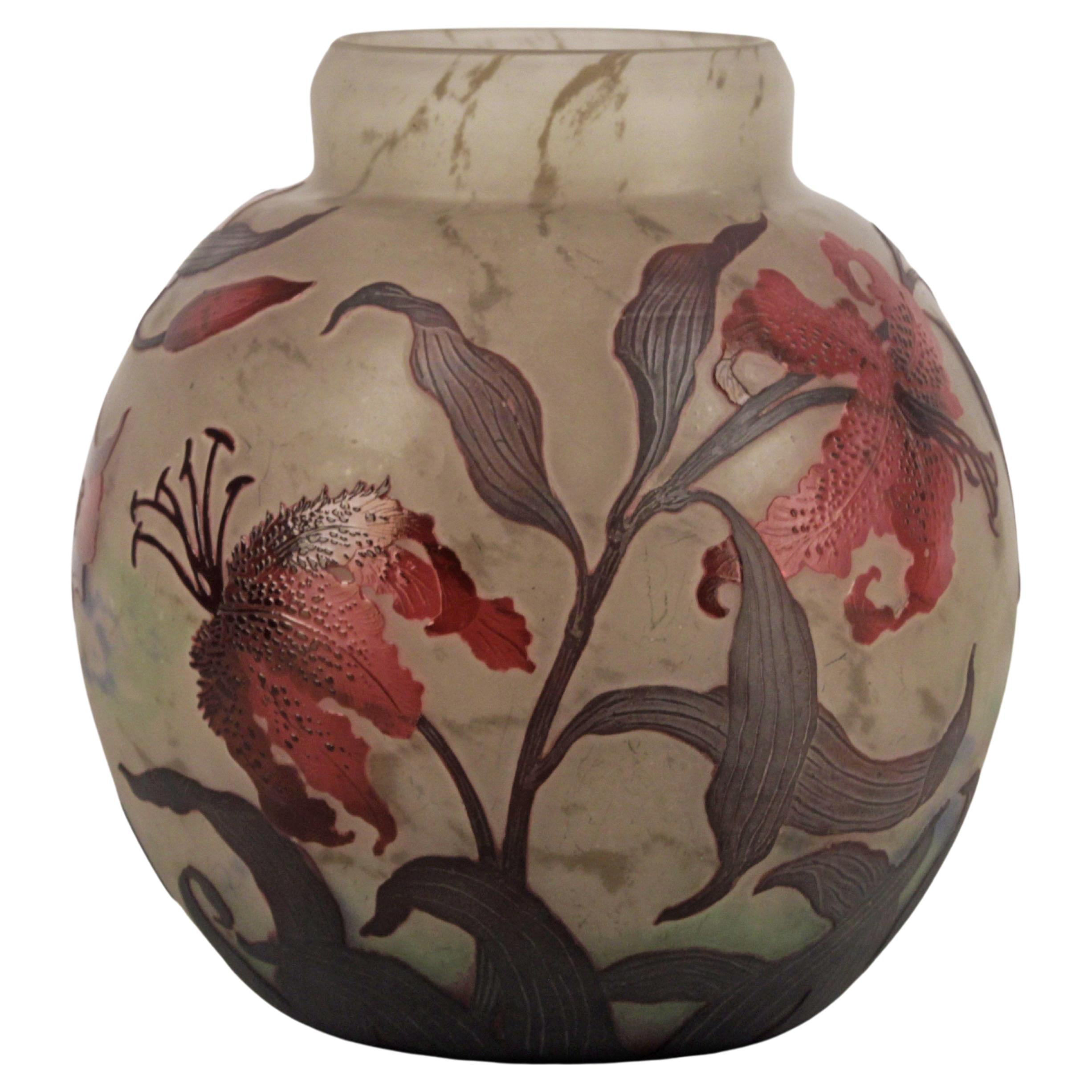 Muller Frères Vases - 38 For Sale at 1stDibs | muller freres Muller Frères Vases - 38 For Sale at 1stDibs | muller freres