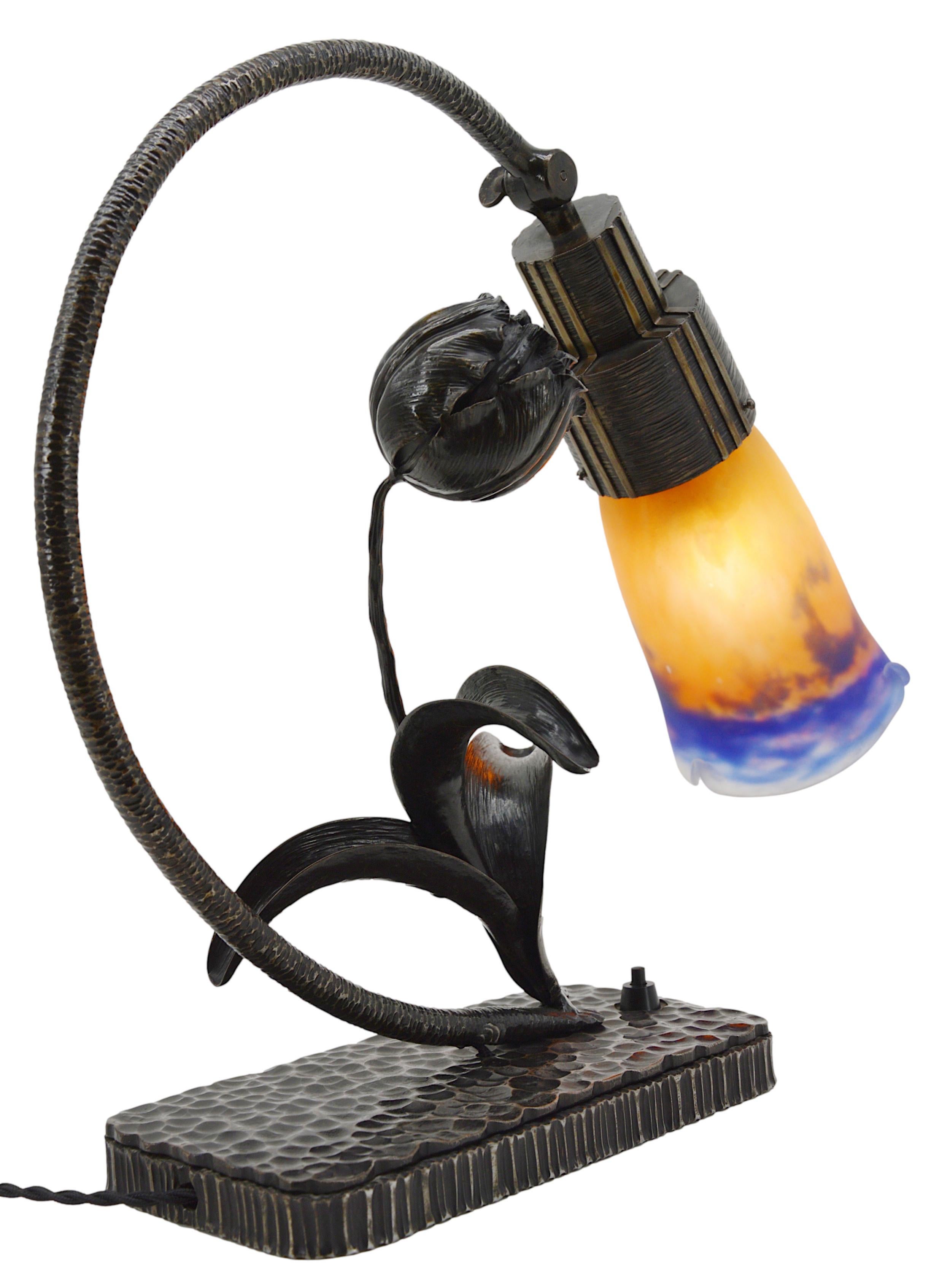 MULLER FRERES & G.MARCHAND French Art DecoDesk / Table Lamp, ca.1920 For Sale 4