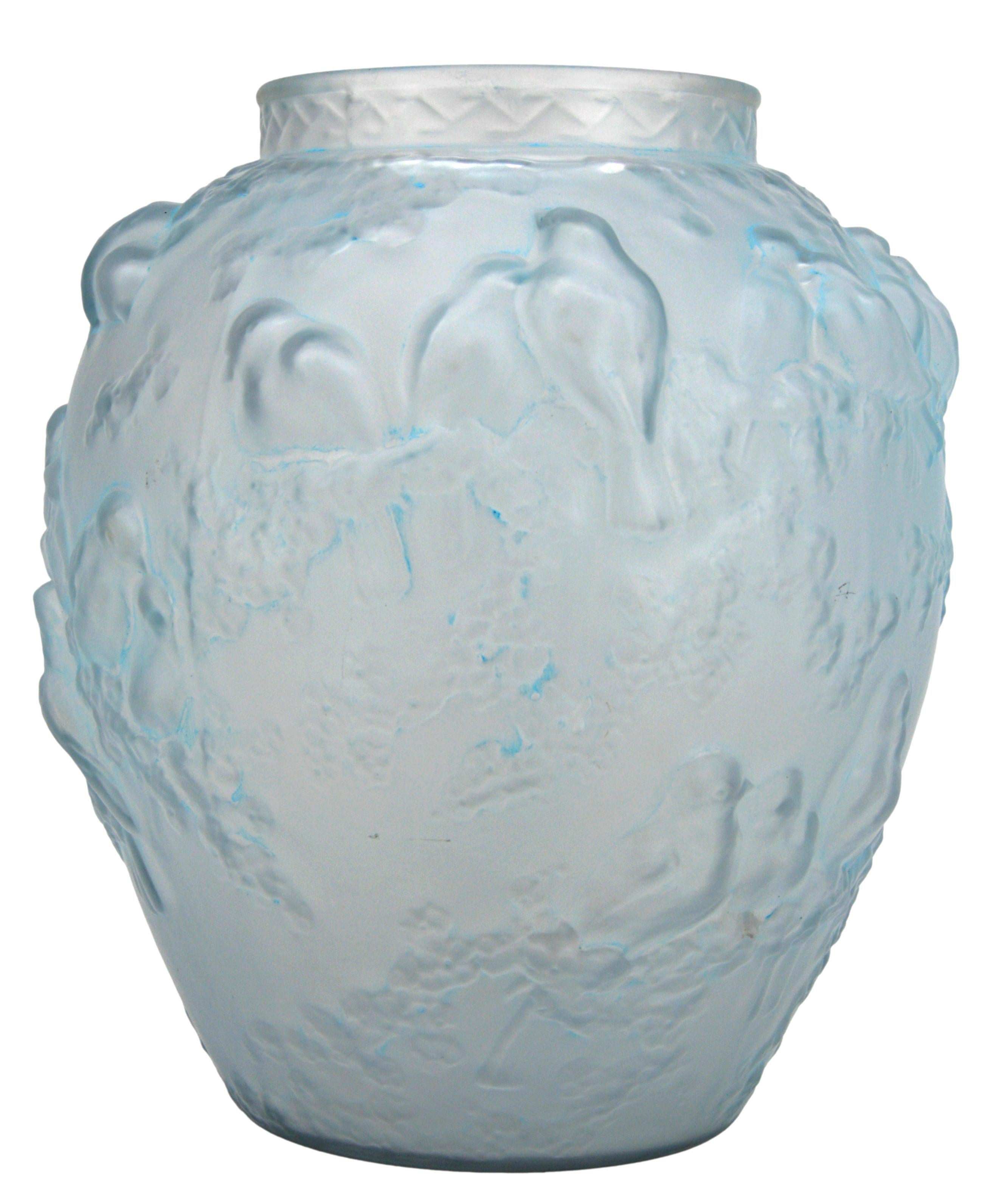 Art Deco Muller Freres Large Sparrows Frosted Glass Vase, 1920 For Sale