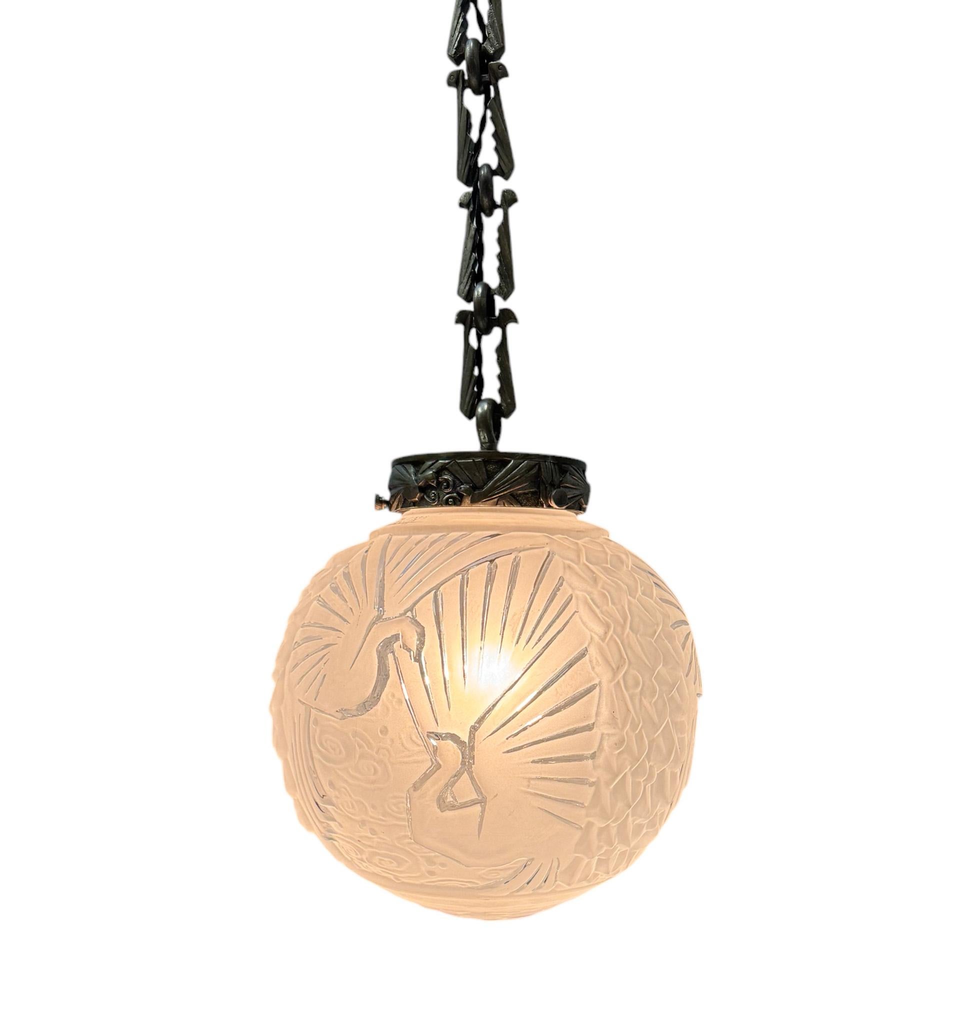 Mid-20th Century Muller Frères Luneville  Art Deco Pendant with Original Birds Shade, 1930s For Sale