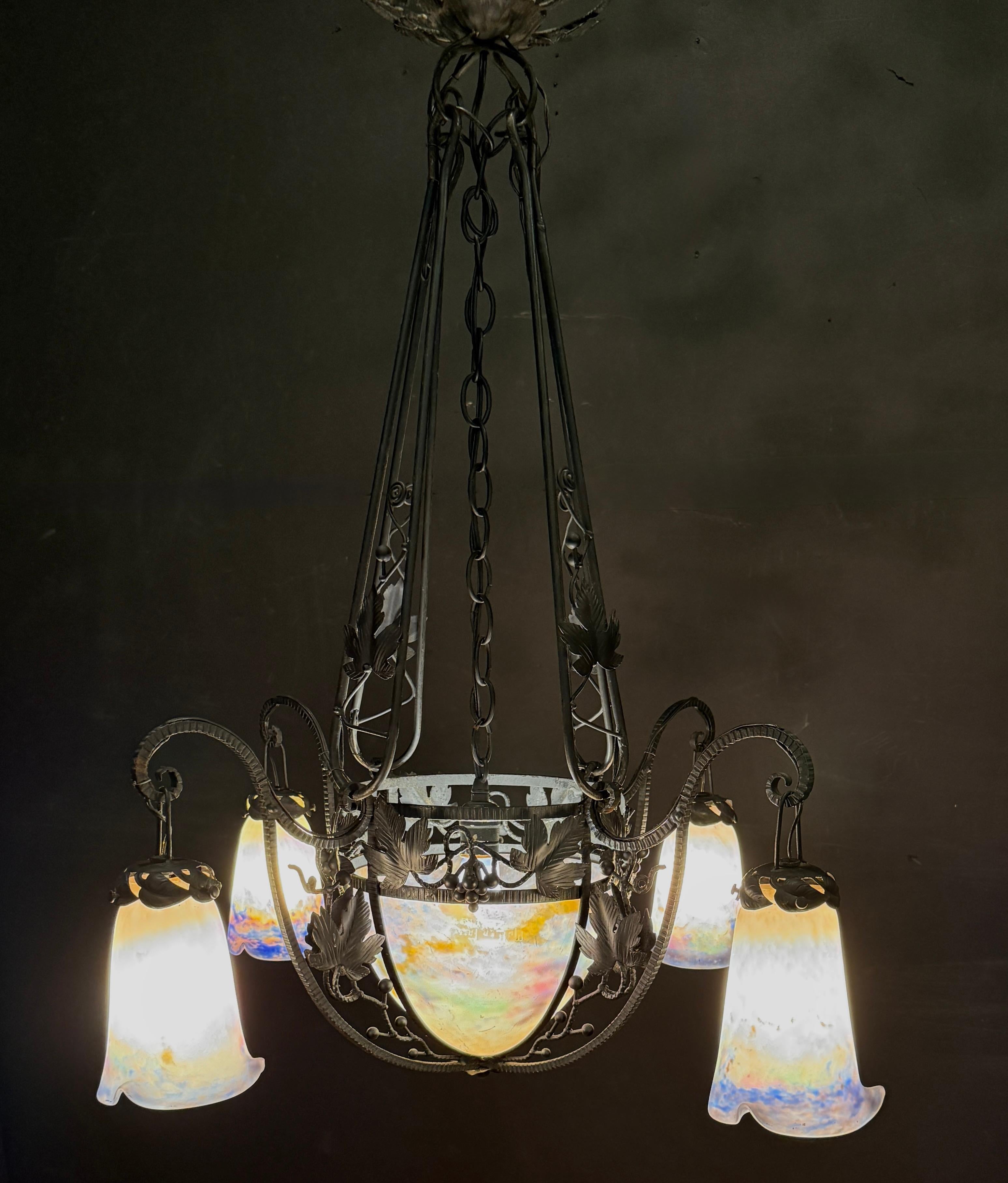 Muller Frères Luneville Art Nouveau Chandelier, Signed en venta 3