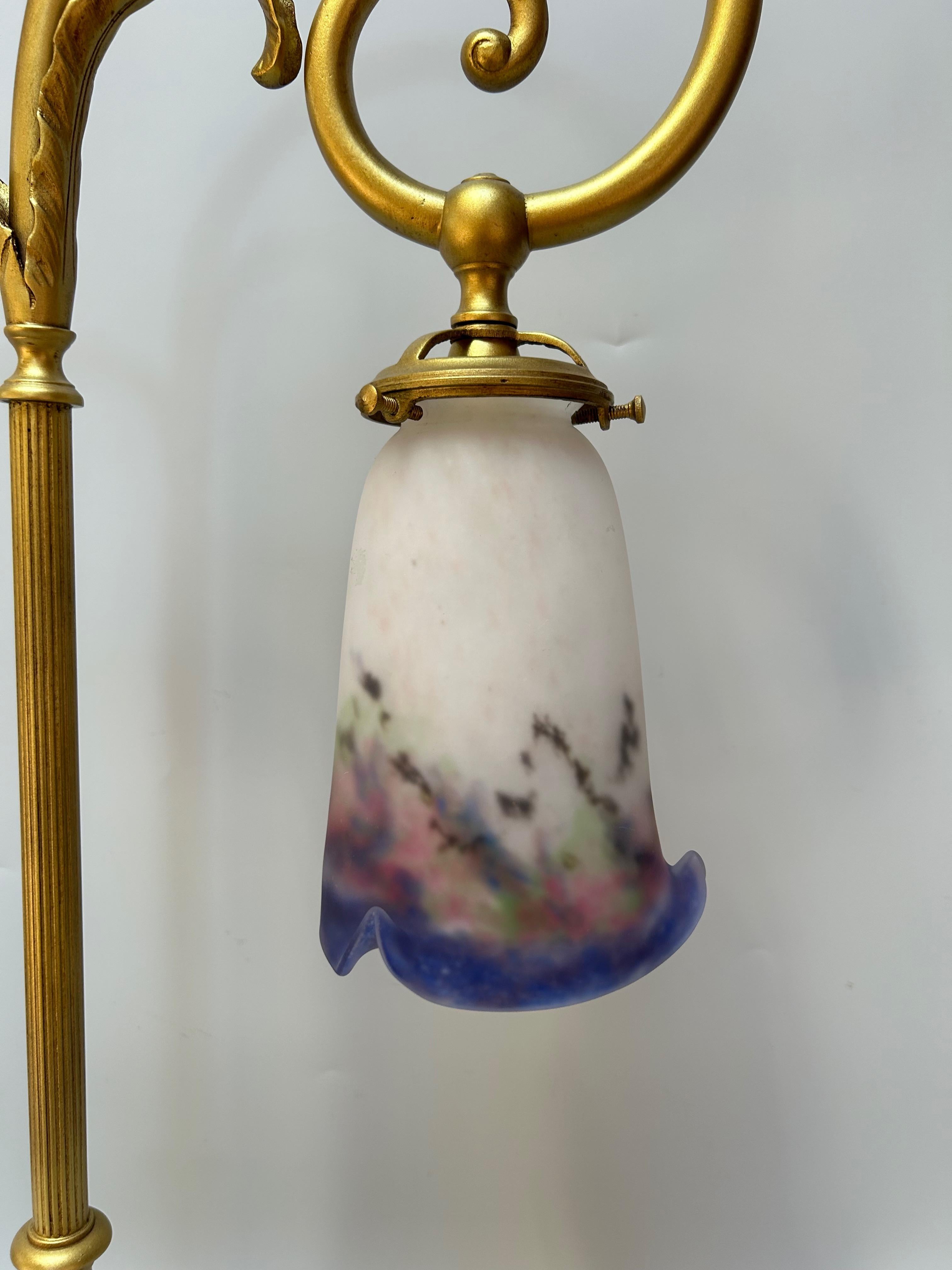 Lámpara de época Art Nouveau Muller Frères Luneville en venta 3