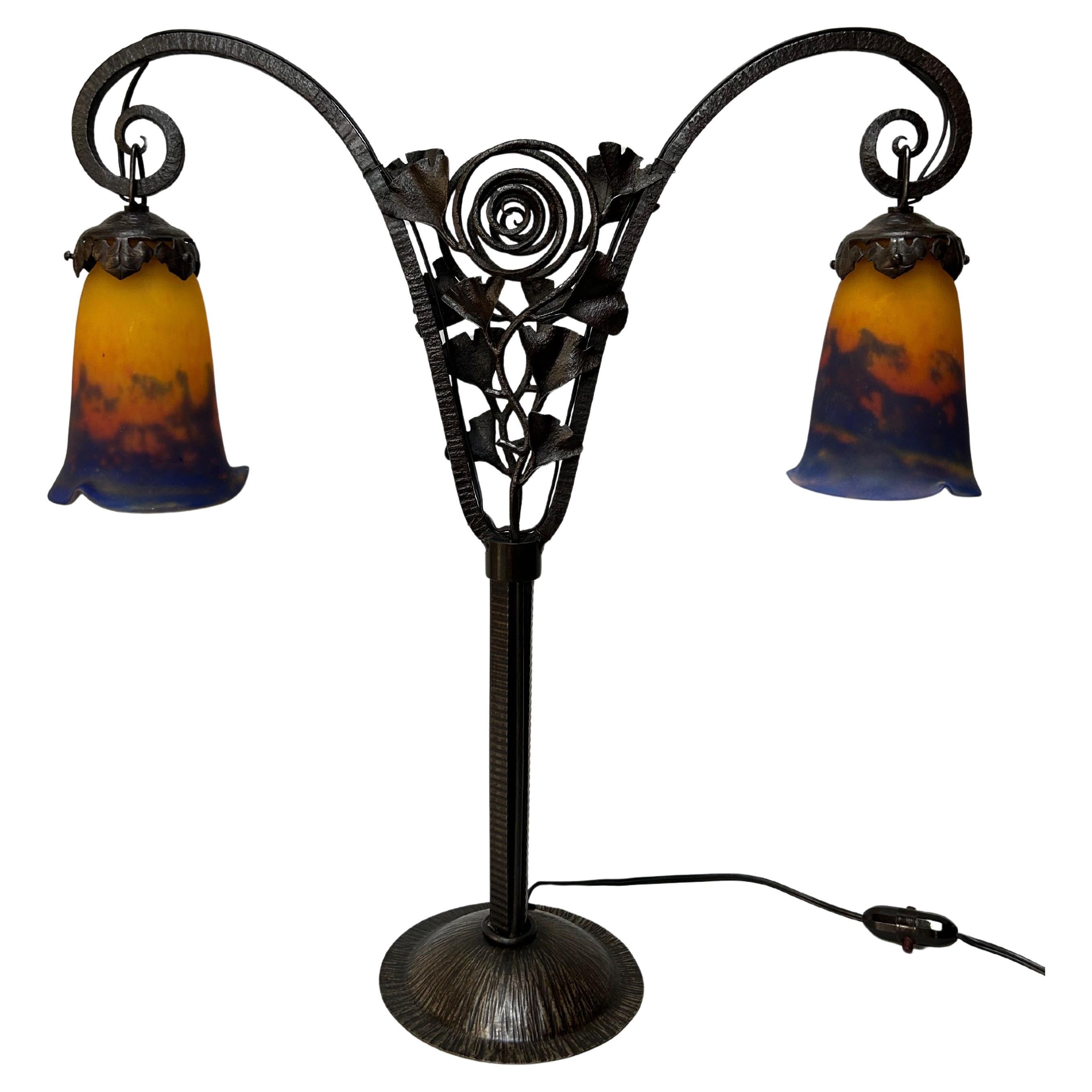 Muller Frères Pair of Art Deco Doble Tulips Lamps