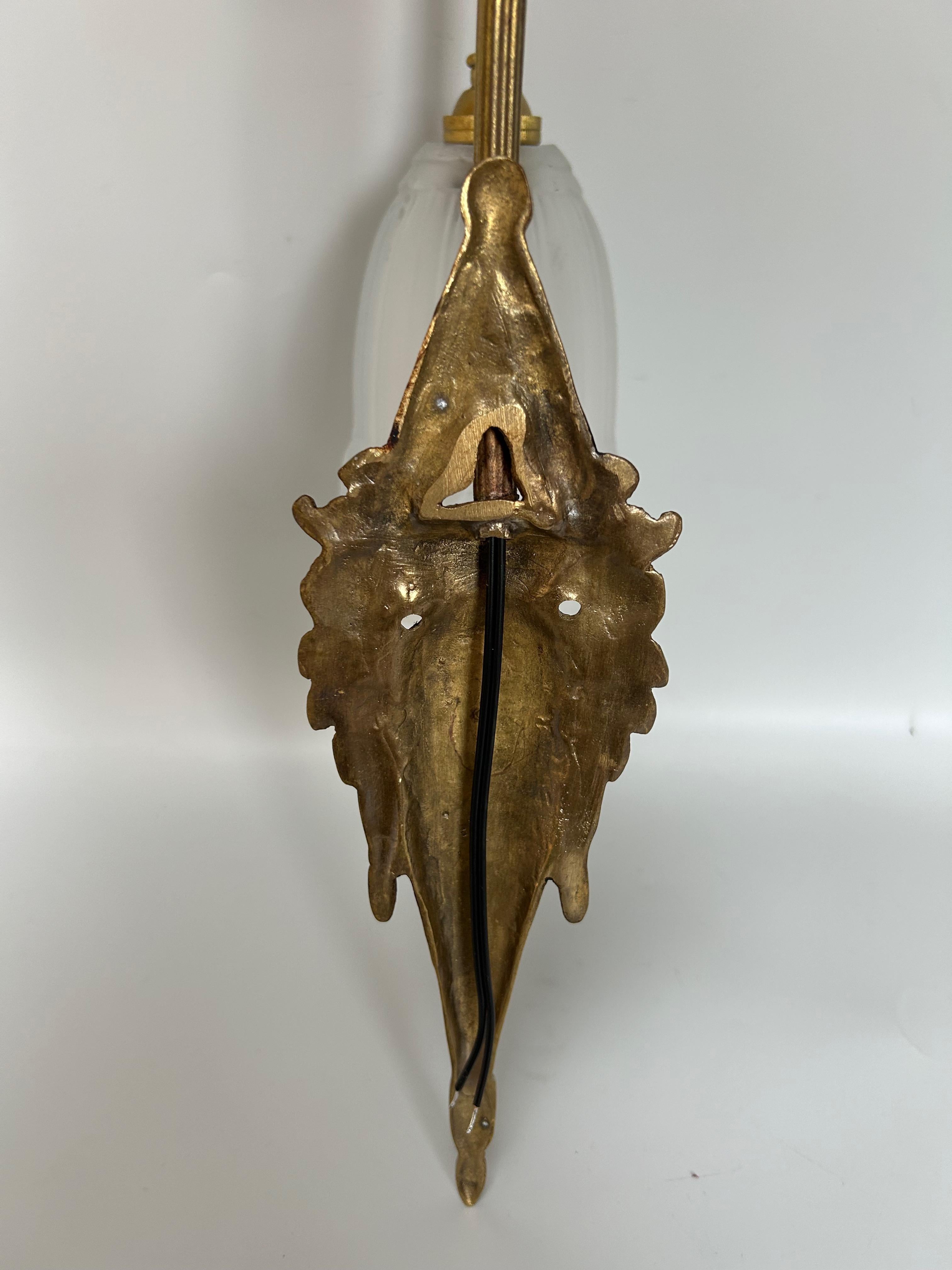 Muller Frères Coppia di lampade da parete in stile Art Déco in vendita 3