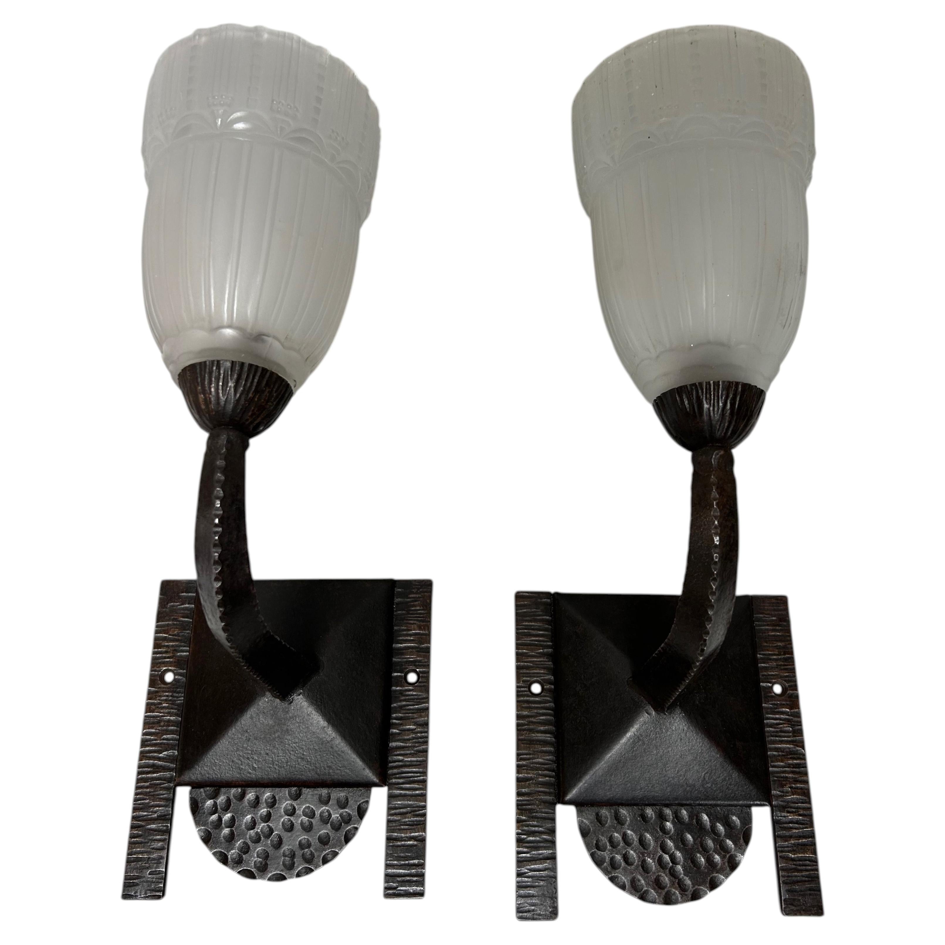Muller Frères Pair of Art Deco Wall Sconces For Sale
