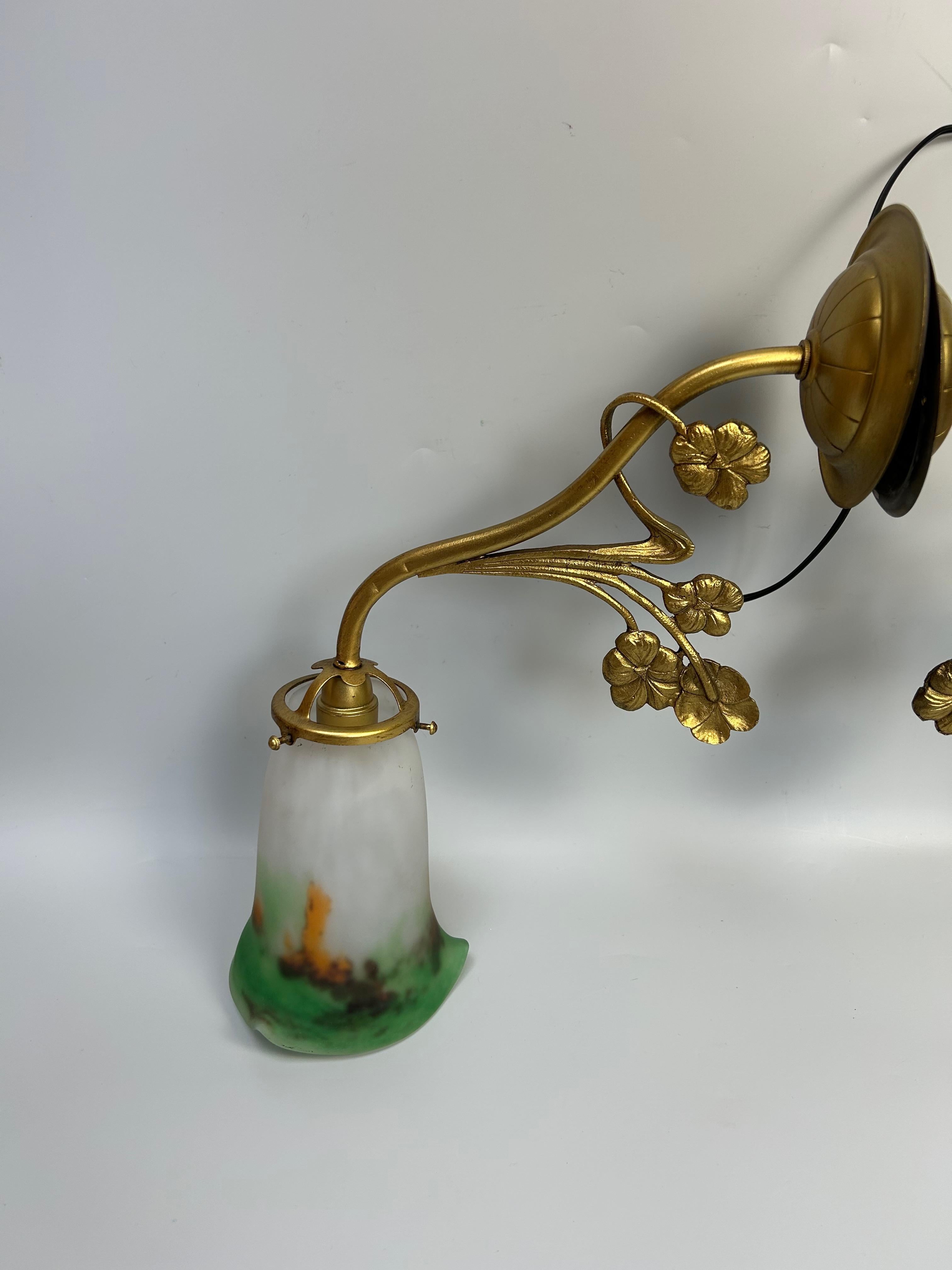 Muller Frères Paire d'appliques murales Art Nouveau en vente 1