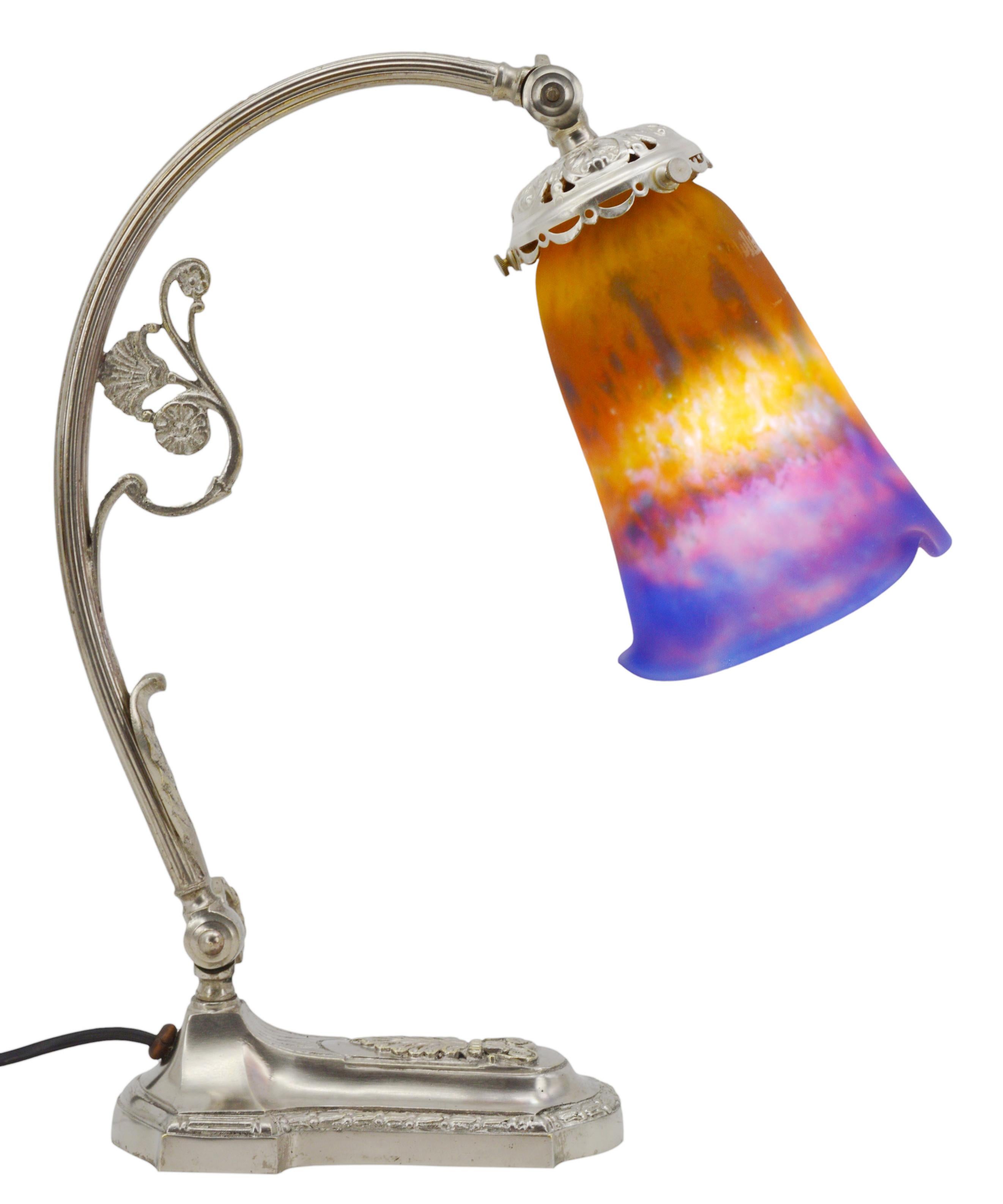 French Muller Freres Rare Art Deco Swiveling Desk / Table Lamp, 1920