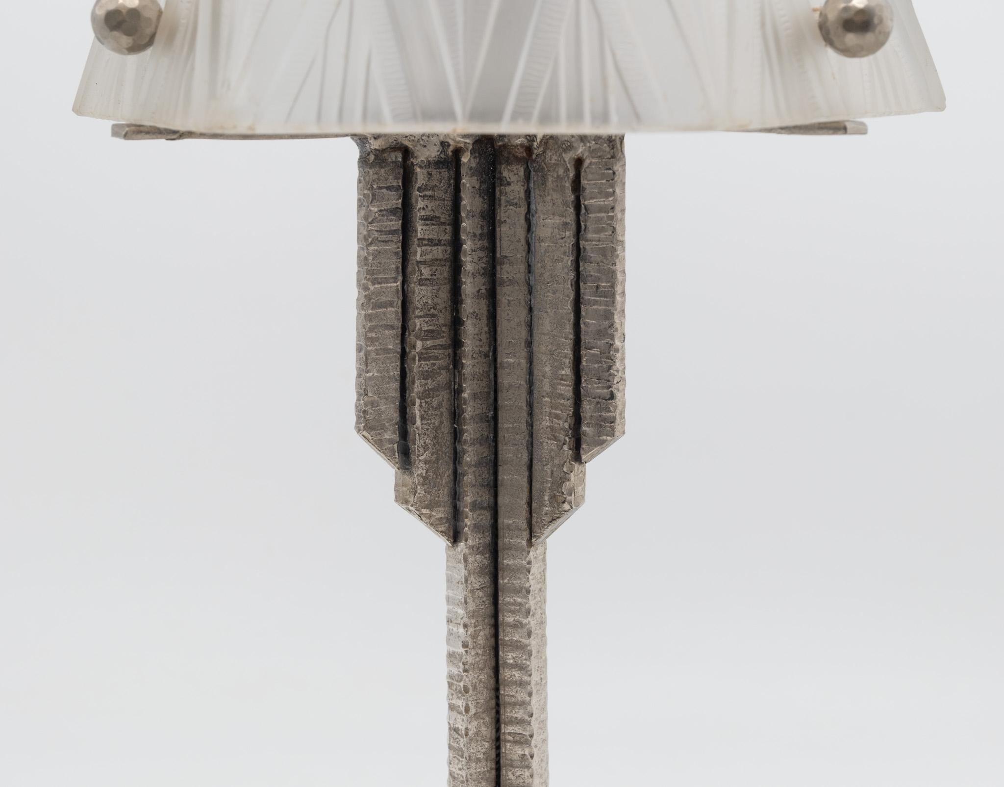 Muller Frères Signed Art Deco Silvered Iron Table Lamp Edgar Brandt Manner 1930s For Sale 1
