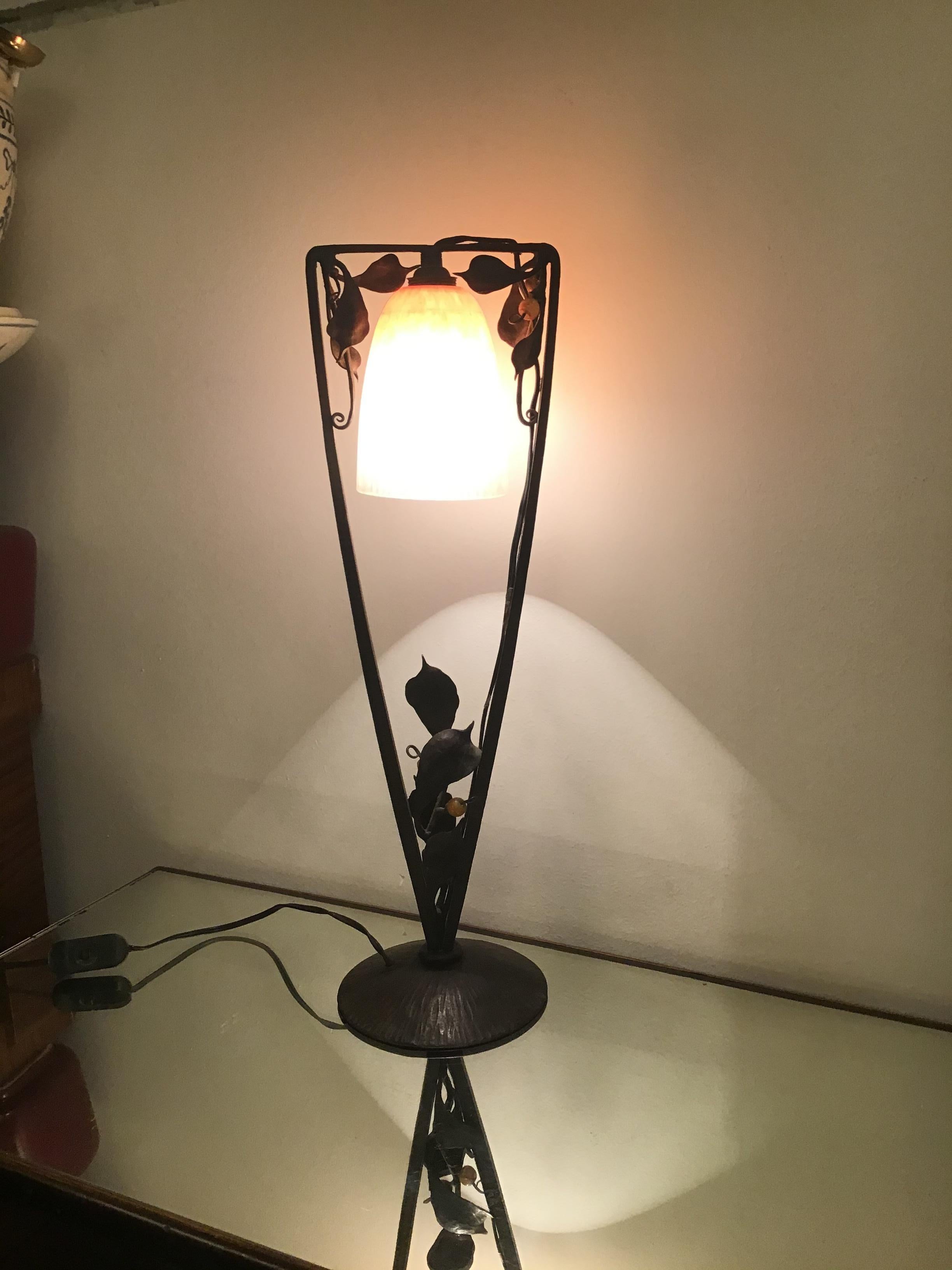 Müller Frères Table Lamp Glass Wrought Iron, 1930, France In Excellent Condition In Milano, IT