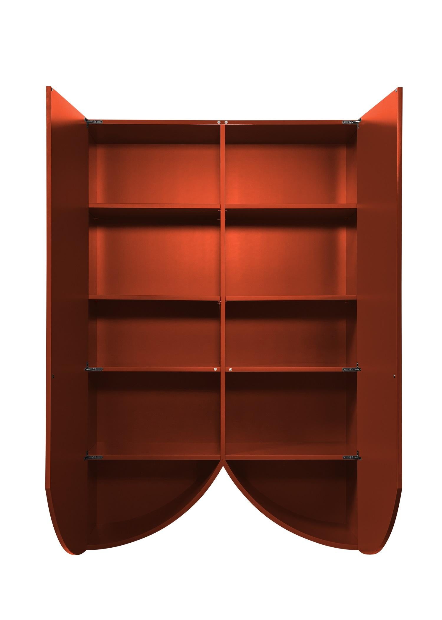 Spagnolo Muller Van Severen, Armadio a ponte, Armadio grande, Laccato rosso, Contemporaneo in vendita