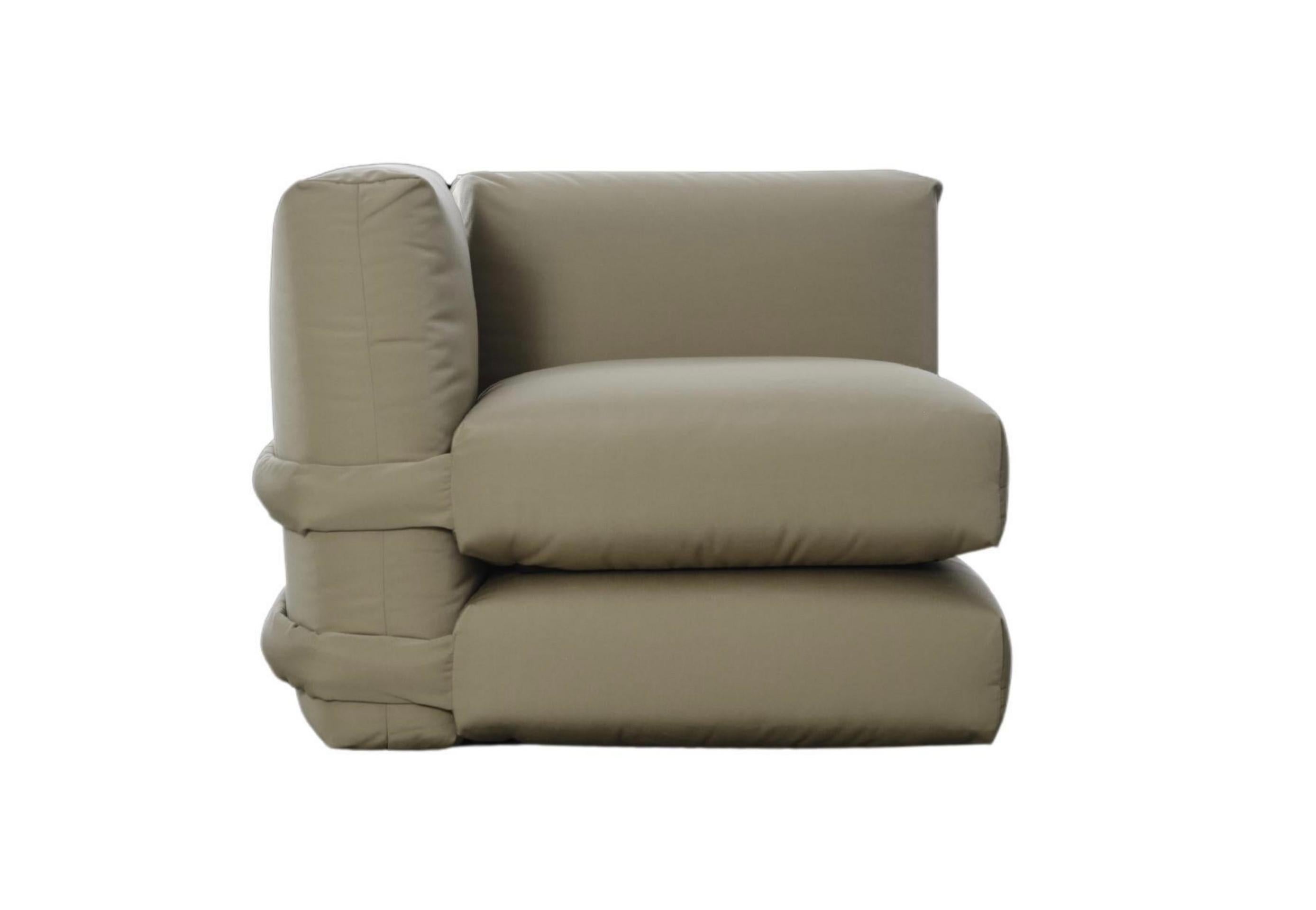 Muller Van Severen Corner UV Pro Beige, Pillow Sofa In Leder Für Bd Barcelona (Europäisch) im Angebot