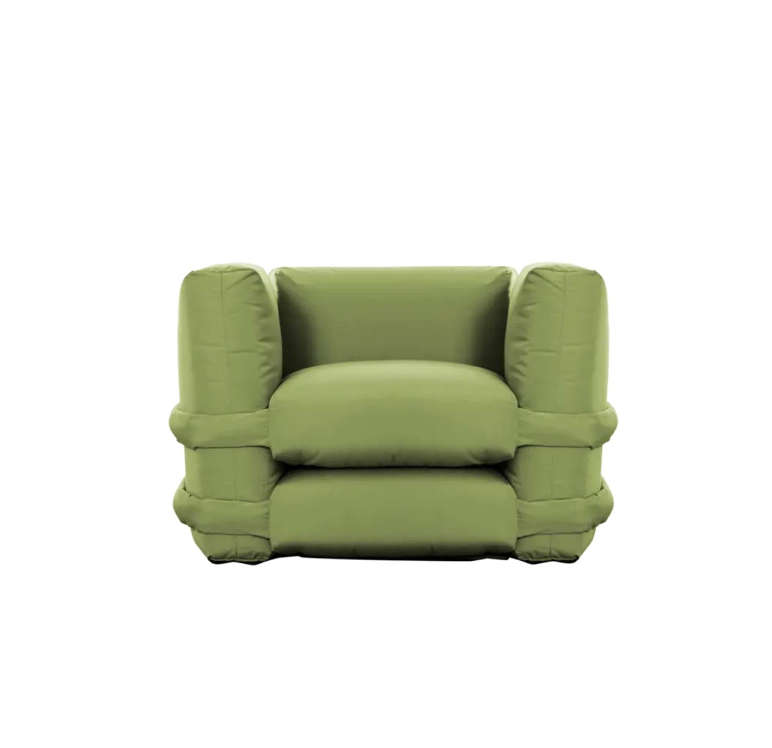 Muller Van Severen's Pillow Sofa Velvet Sofa For Bd Barcelona 

Muller Van Severen’s Pillow sofa modular arrives at BD. Initially designed by MVS for KASSL Editions, the Pillow sofa has been improved into a new playful and modular system for BD. The
