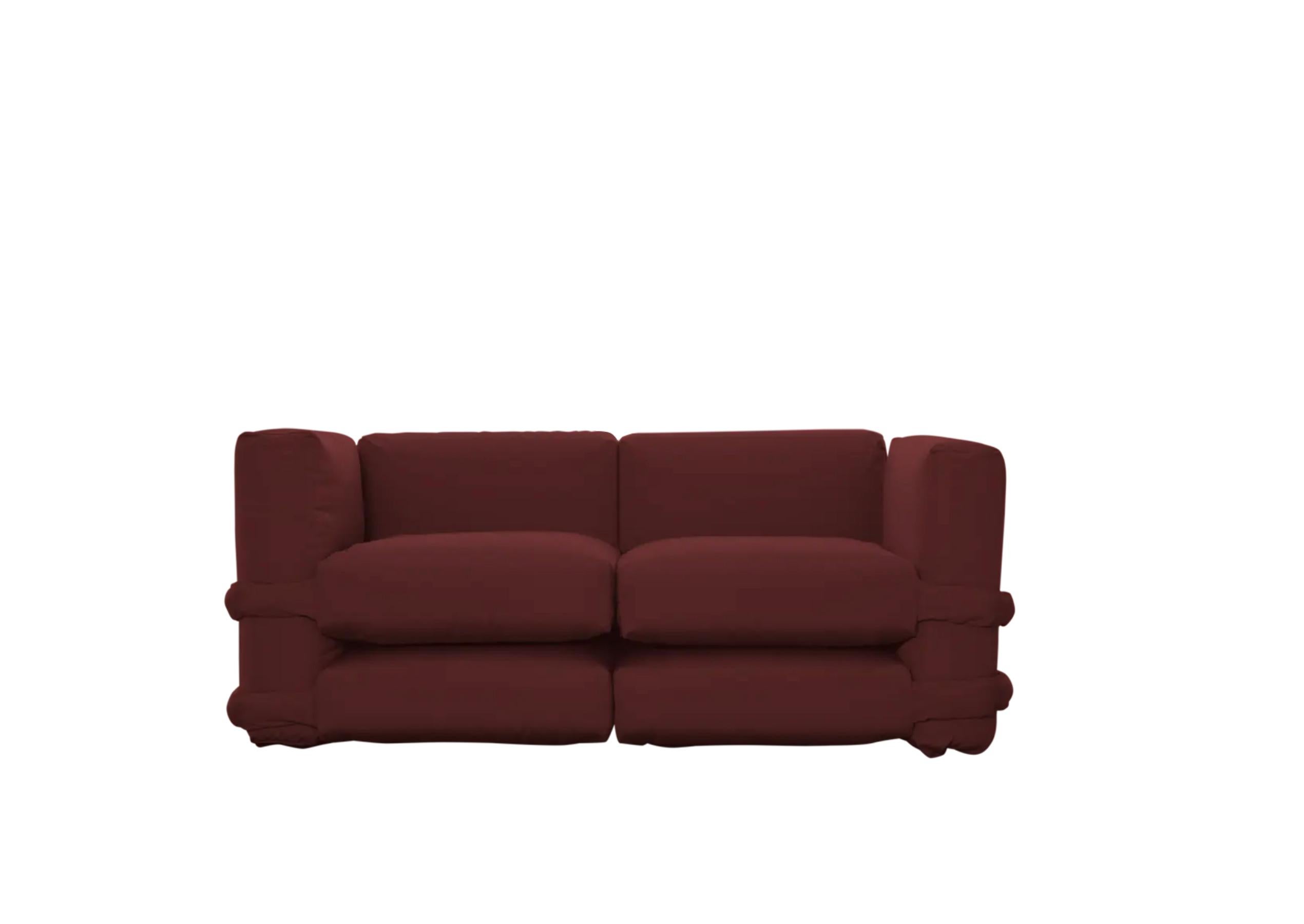 Sofá con almohada Muller Van Severen Sofá de terciopelo para Bd Barcelona 

El sofá modular Pillow de Muller Van Severen llega a BD. Diseñado inicialmente por MVS para KASSL Editions, el sofá Pillow ha sido mejorado en un nuevo sistema lúdico y