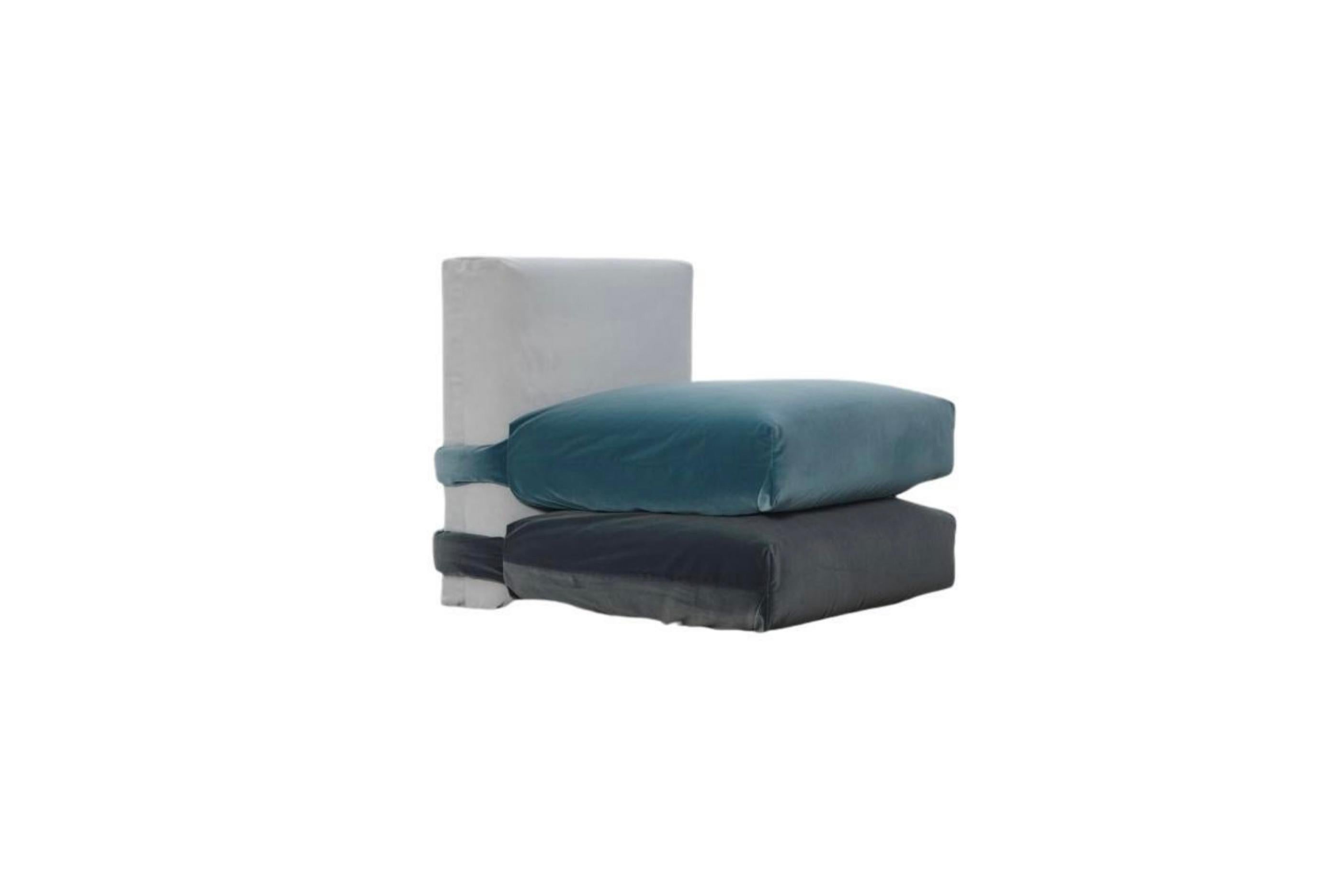 Muller Van Severen, Kissensofa, Maharam, Zentrales Modul für Bd Barcelona (Europäisch) im Angebot