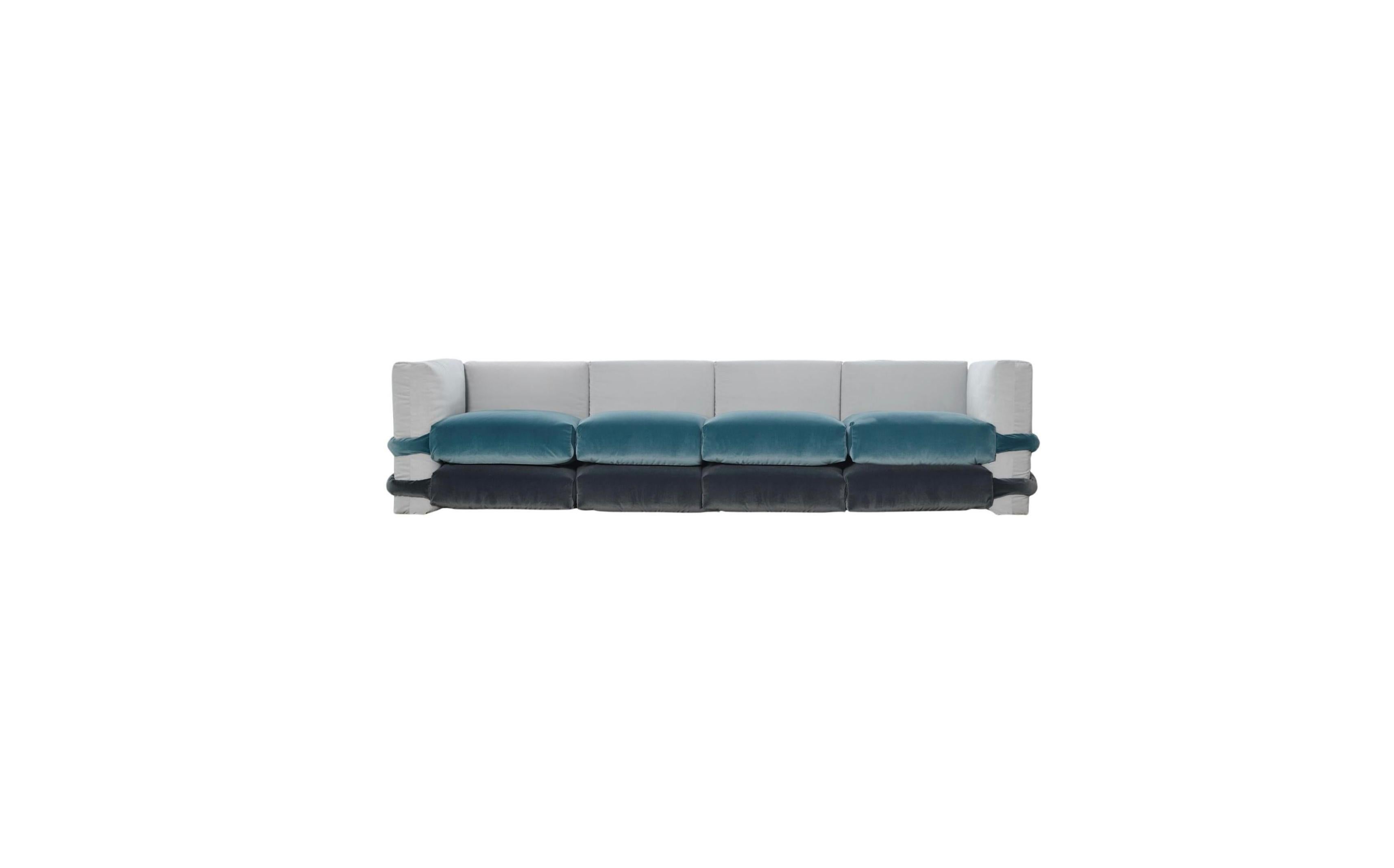 Muller Van Severen's Pillow Sofa Velvet Modular Sofa For Bd Barcelona 

Le canapé modulaire Pillow de Muller Van Severen arrive chez BD. Initialement conçu par MVS pour les éditions KASSL, le canapé Pillow a été amélioré en un nouveau système