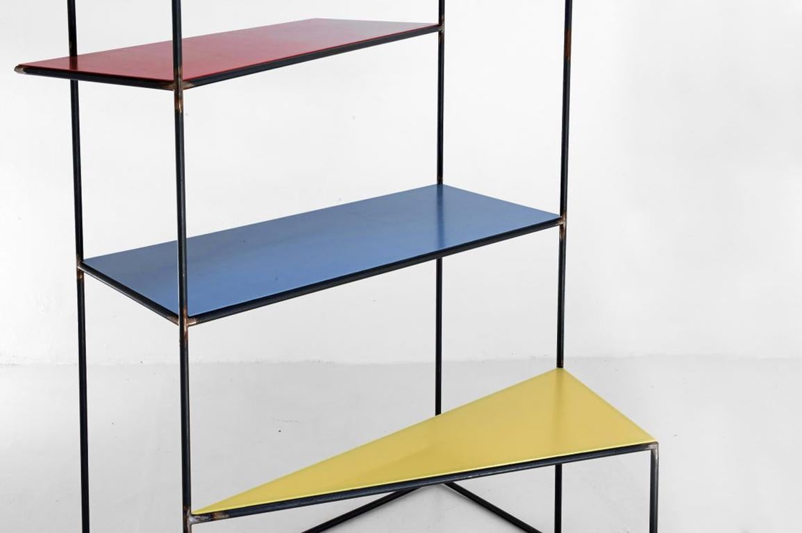 Bookshelf model “Writing Desk”
Manufactured by Muller Van Severen
Belgium, 2015
Unlacquered steel frame and polyethylene shelves
Open edition

Measurements:
150 cm x 100cm x 192 H cm
59 in x 39.37 in x 75.5 H in

Concept:
Our objects