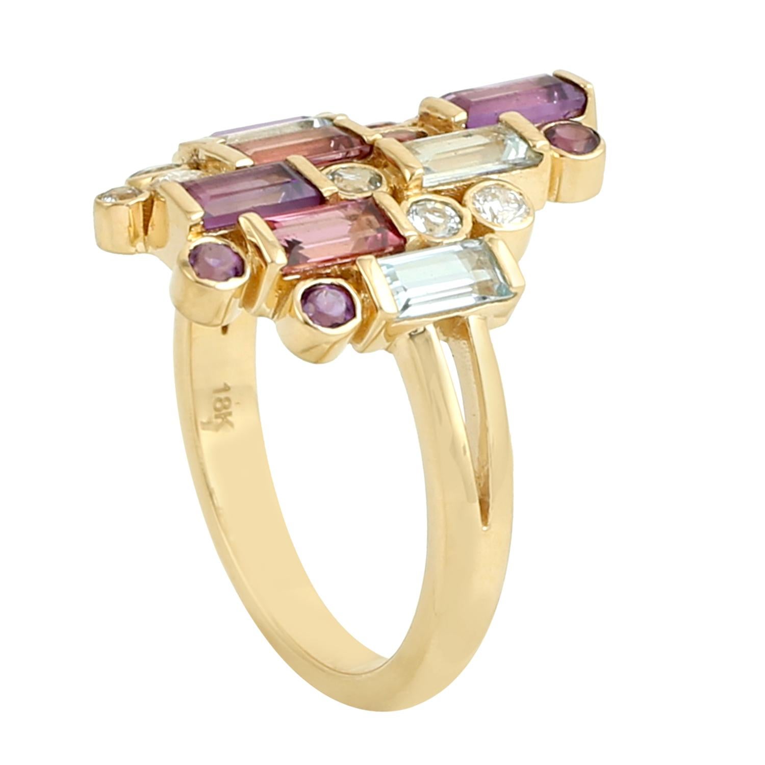 Mult Gemstone Spectrum Ring With Diamonds Made In 18k Yellow Gold In New Condition For Sale In New York, NY