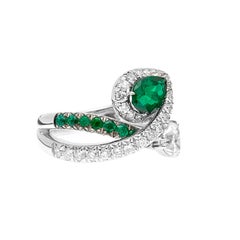 Multi Band 18kt White Gold Ring w/ Pear-Shaped Emerald and Heart-Shaped Diamond