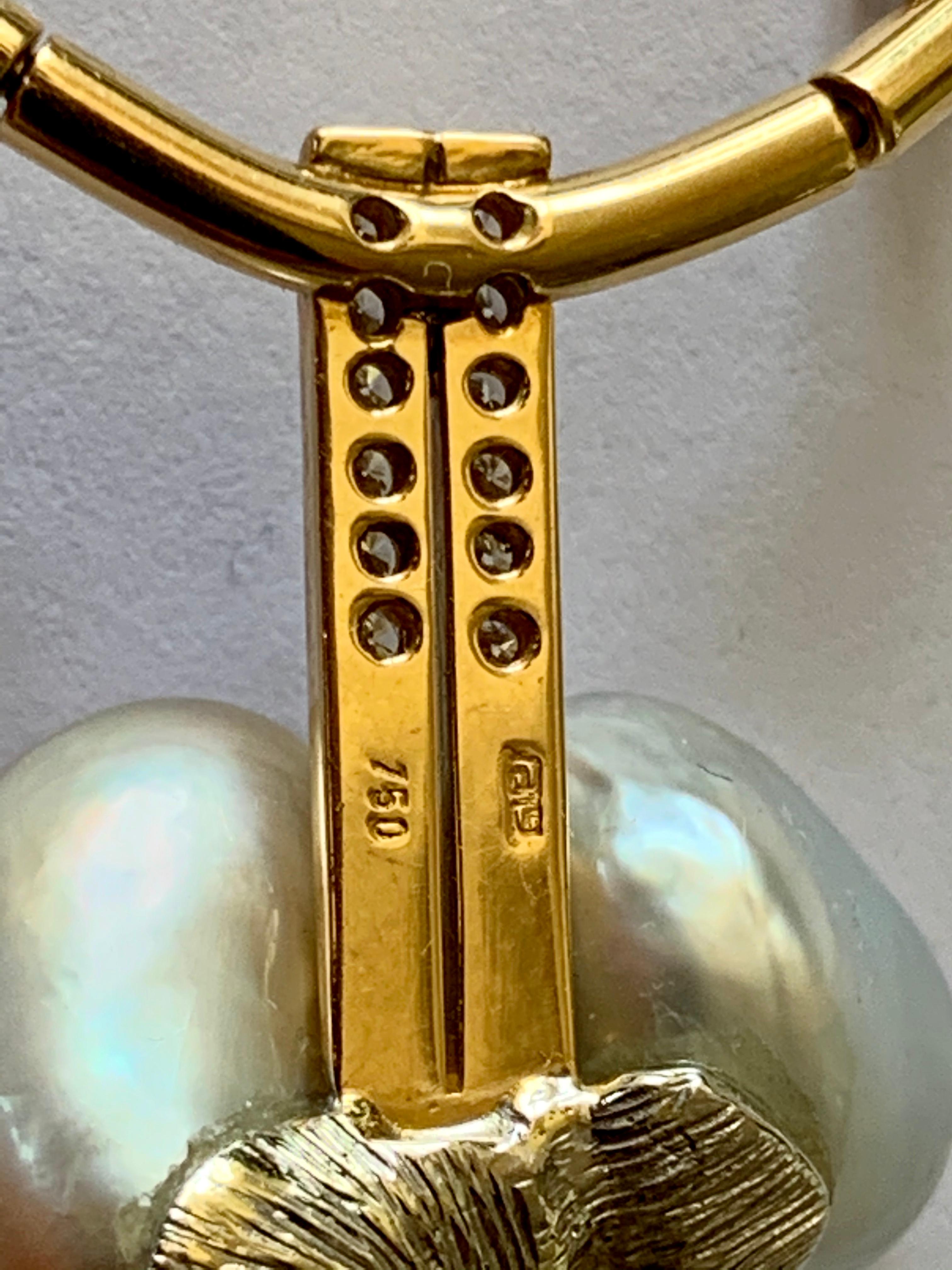 Collier à plusieurs chaînes avec pendentif avec diamants et perles baroques signé Binder Unisexe en vente