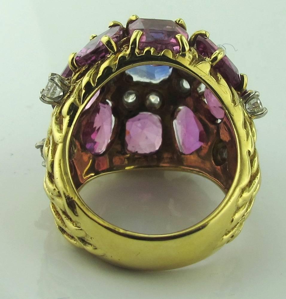 Blue and Pink Sapphire Ring with Diamonds in 18 Karat Yellow Gold In Excellent Condition In Palm Desert, CA