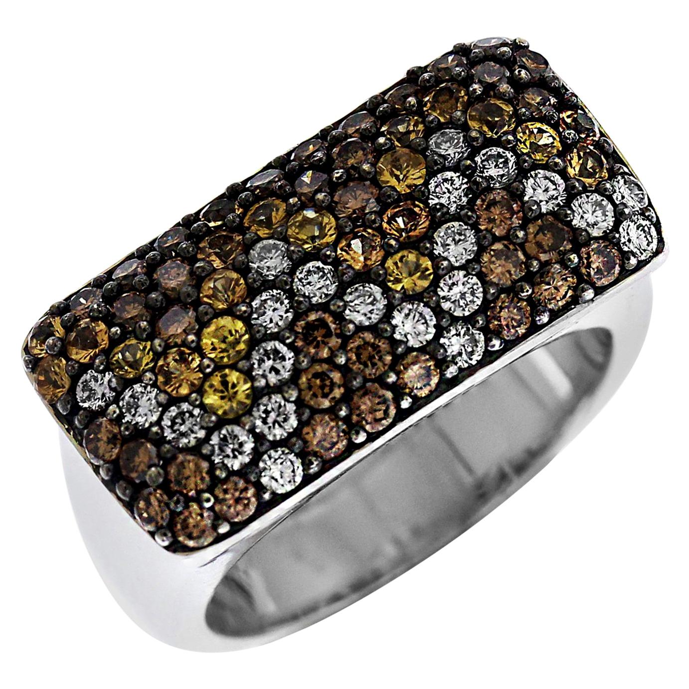 Rechteckiger Ring mit mehrfarbigen Diamanten und Weißgold im Angebot