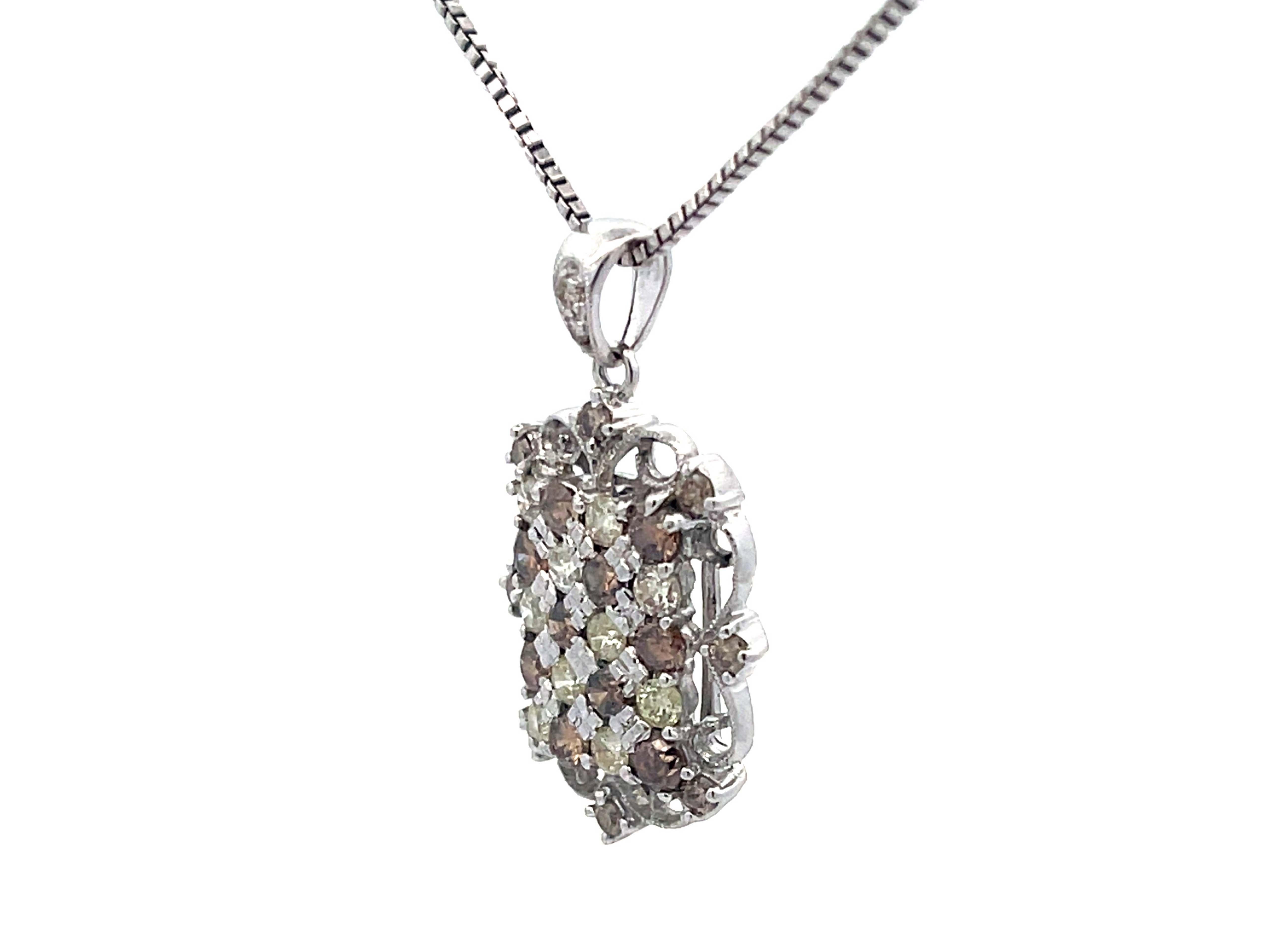 Multi Color Diamond Pendant on Chain in 18K White Gold In Excellent Condition For Sale In Honolulu, HI