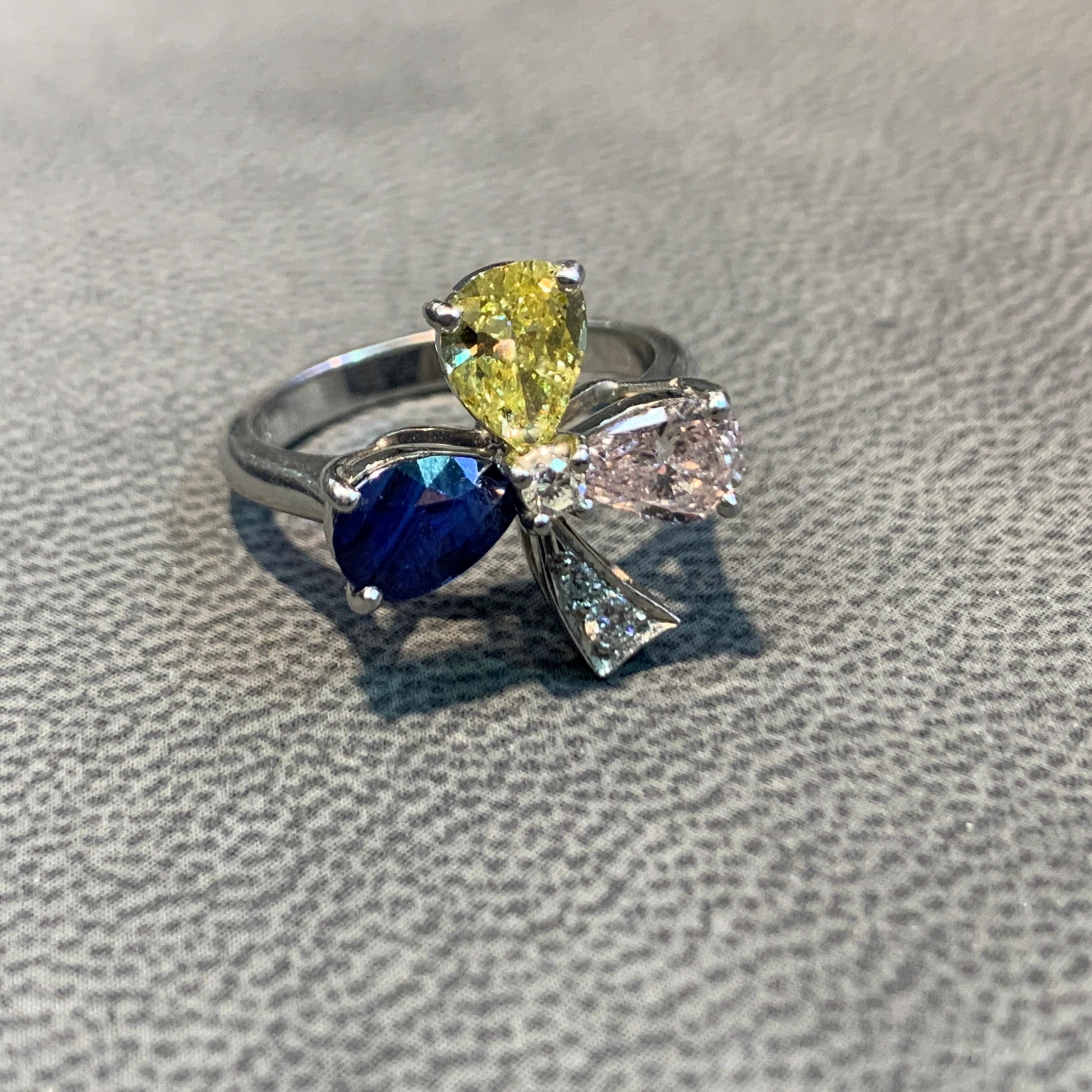 Women's Multi Color Diamond & Sapphire Flower Ring For Sale