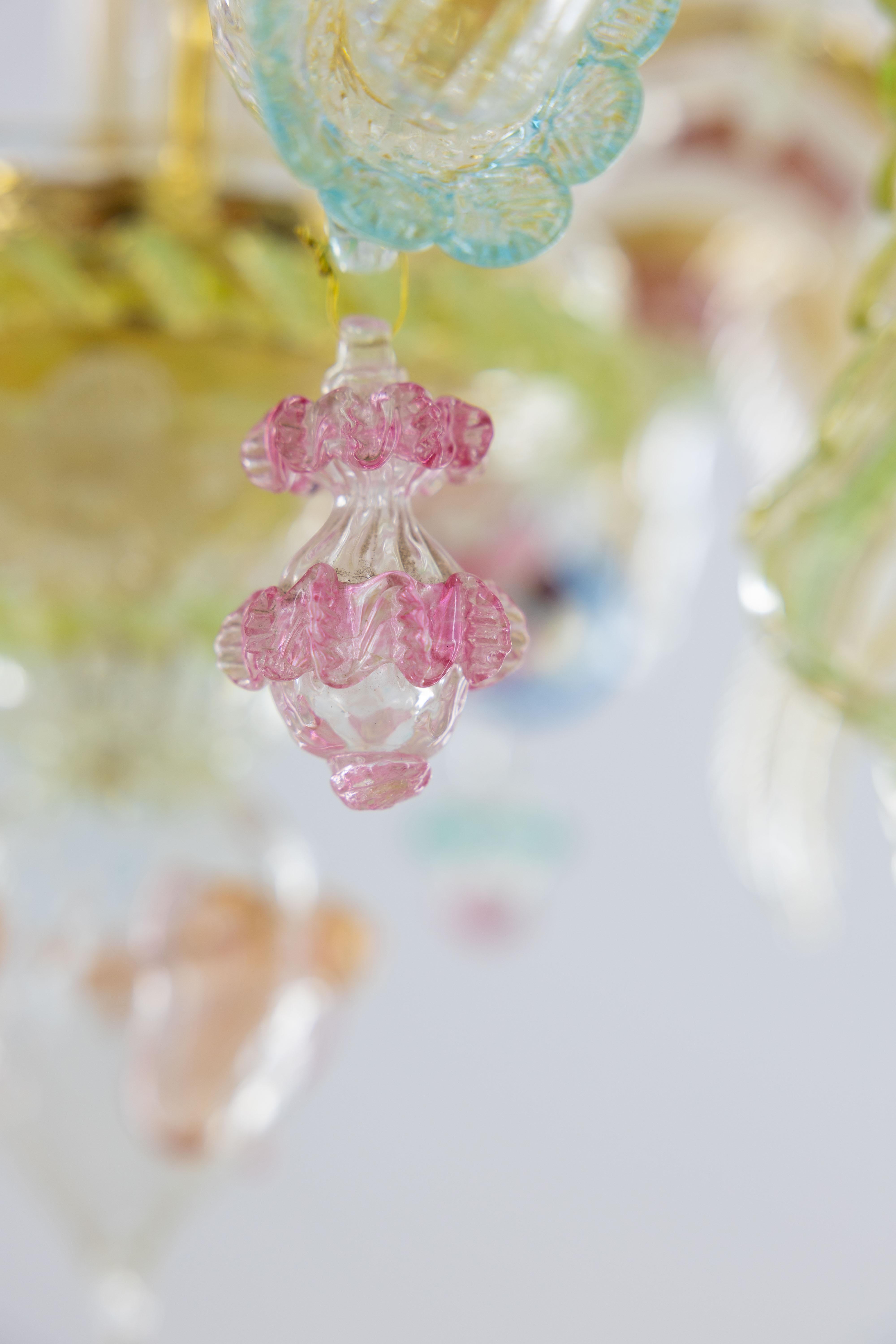 Multi-Color Floral Chandelier in Blown Murano Glass Deco, Giovanni Dalla Fina For Sale 2